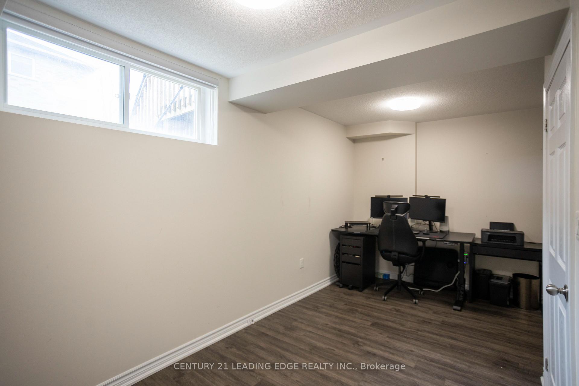 Photo 7 of 15 Ken Bromley Lane, Clarington, Bowmanville — HOMEH
