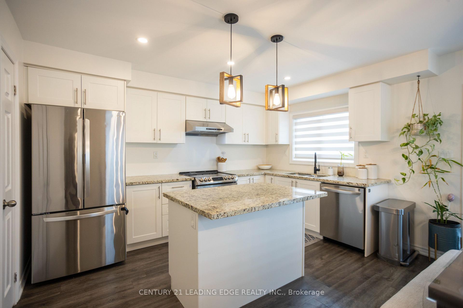 Photo 17 of 15 Ken Bromley Lane, Clarington, Bowmanville — HOMEH
