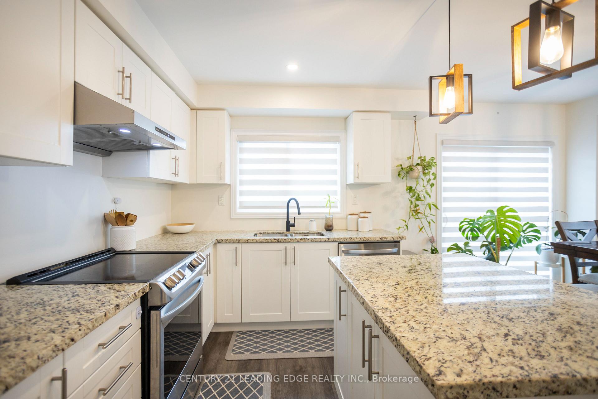 Photo 19 of 15 Ken Bromley Lane, Clarington, Bowmanville — HOMEH