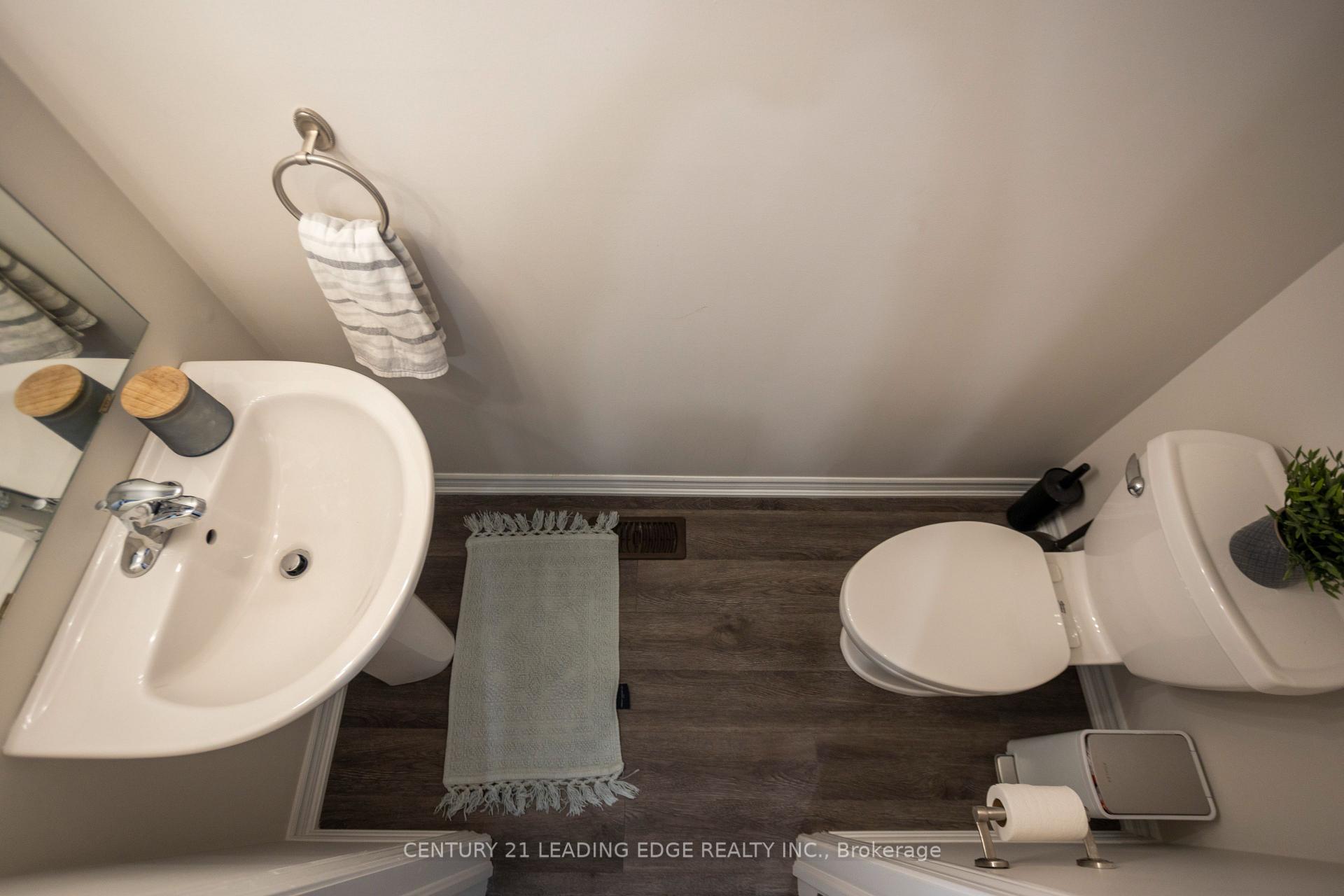 Photo 21 of 15 Ken Bromley Lane, Clarington, Bowmanville — HOMEH
