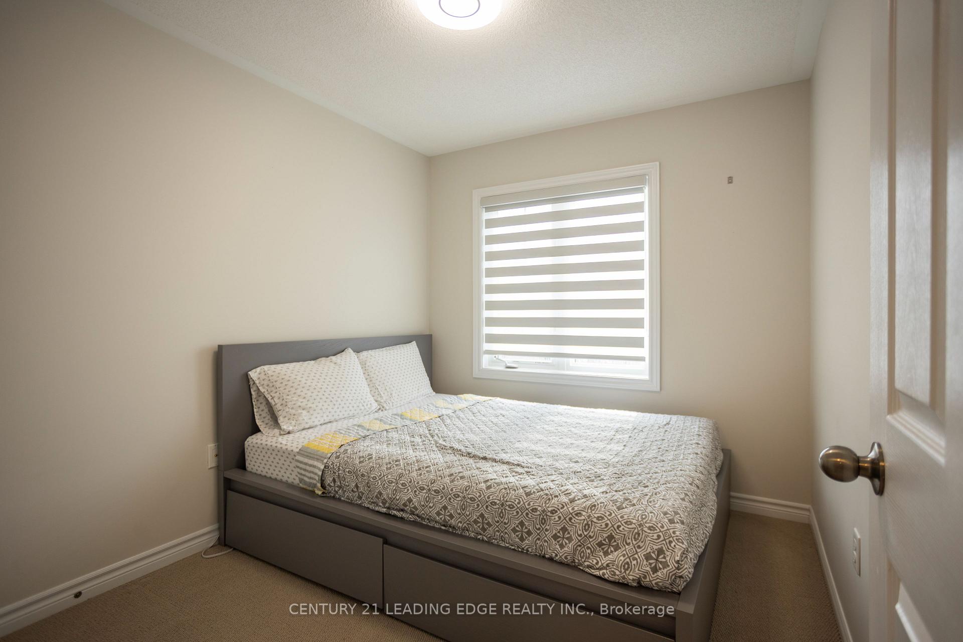 Photo 33 of 15 Ken Bromley Lane, Clarington, Bowmanville — HOMEH