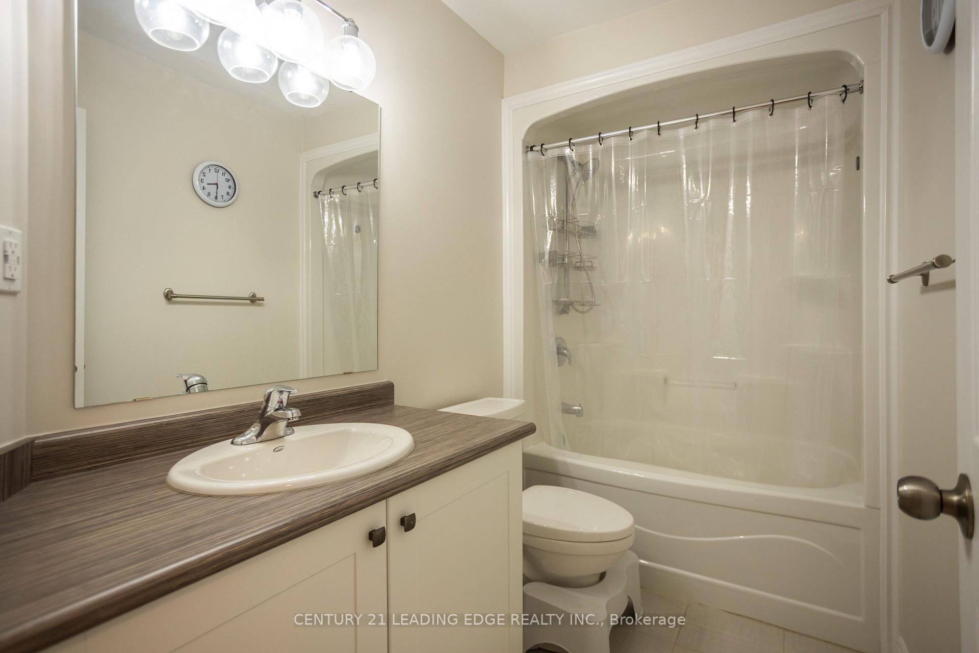Photo 36 of 15 Ken Bromley Lane, Clarington, Bowmanville — HOMEH
