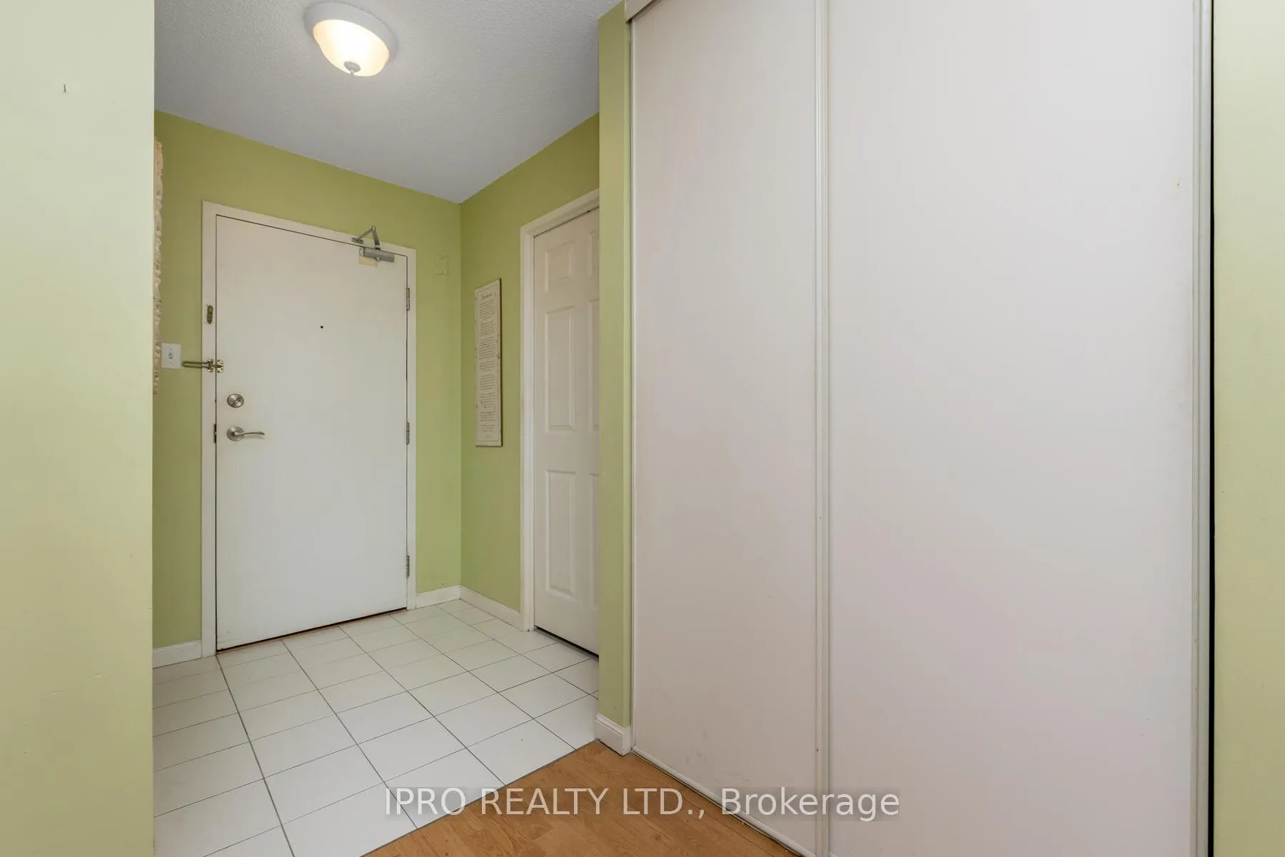 Photo 7 of Unit 307, 12 Laurelcrest Street, Brampton, Queen Street Corridor — HOMEH