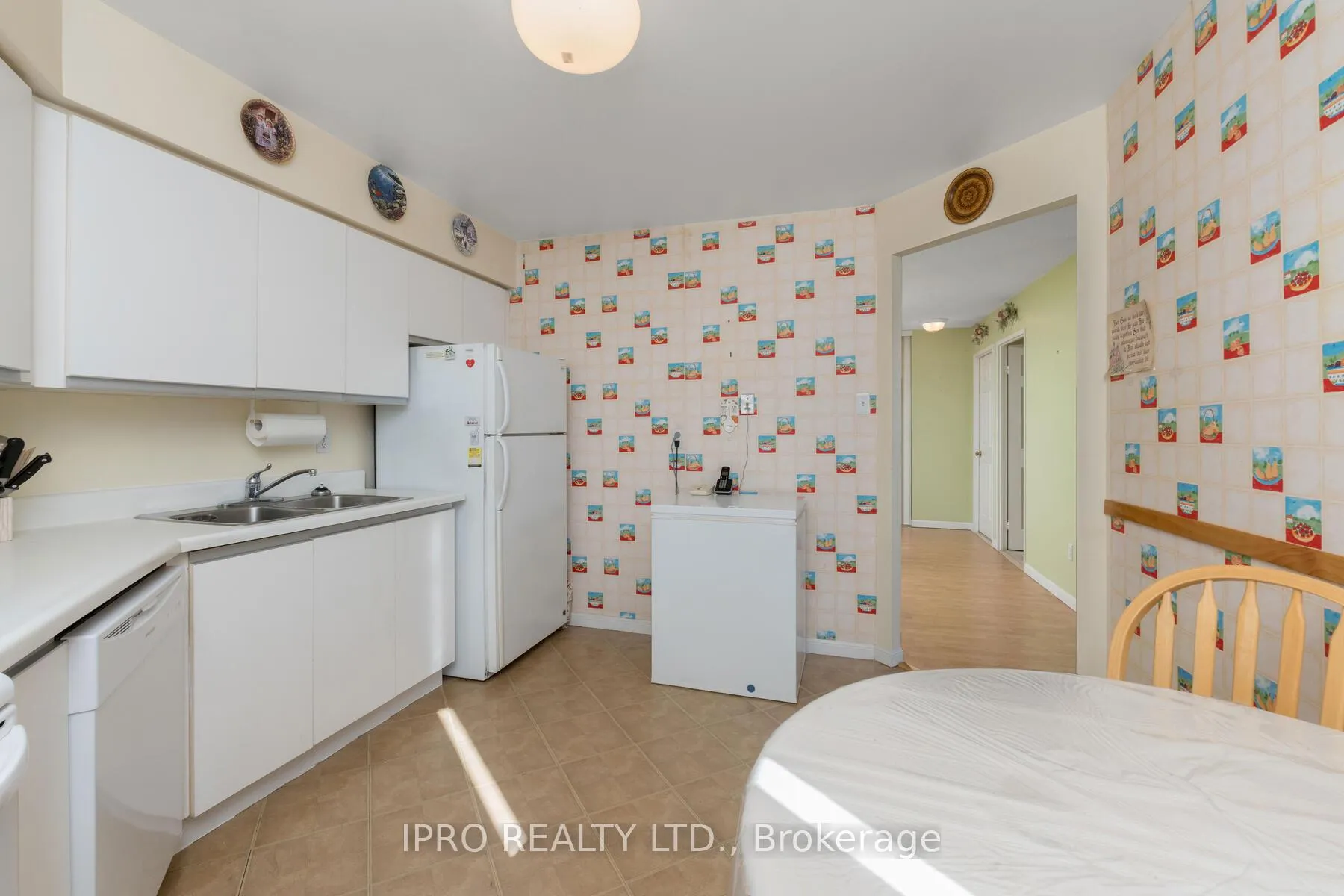 Photo 12 of Unit 307, 12 Laurelcrest Street, Brampton, Queen Street Corridor — HOMEH