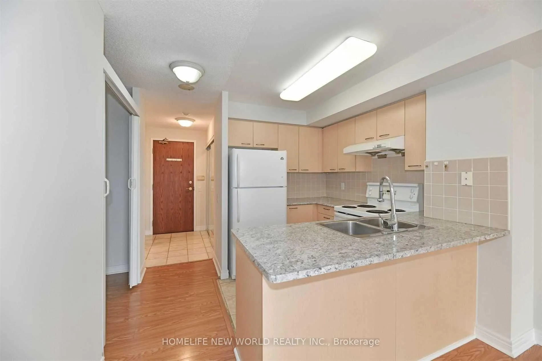 Photo 2 of Unit 805, 25 Times Avenue, Markham, Commerce Valley — HOMEH