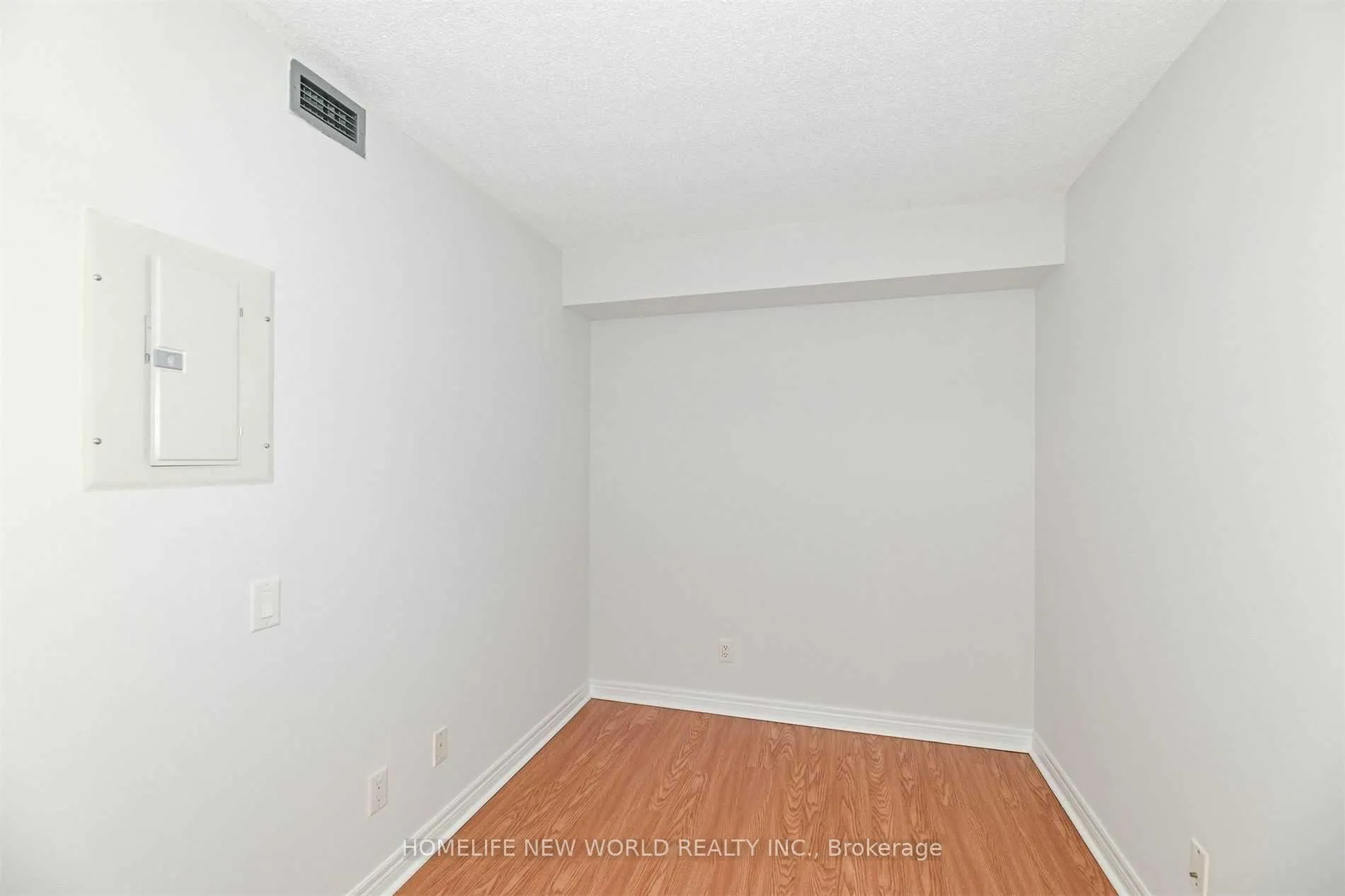 Photo 10 of Unit 805, 25 Times Avenue, Markham, Commerce Valley — HOMEH