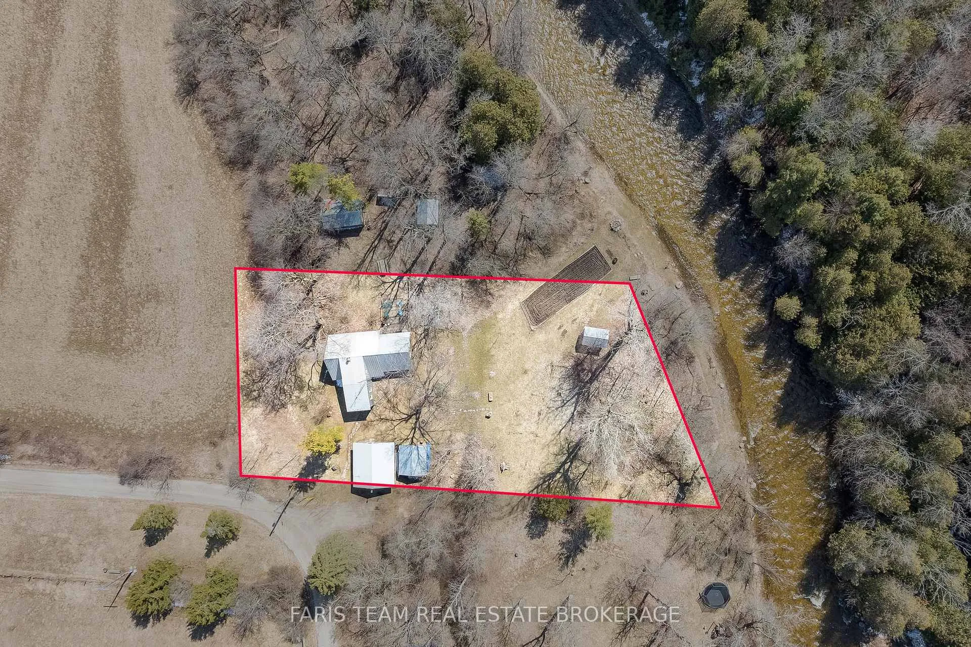 Front of 7237 6/7 Sideroad Nottawasaga