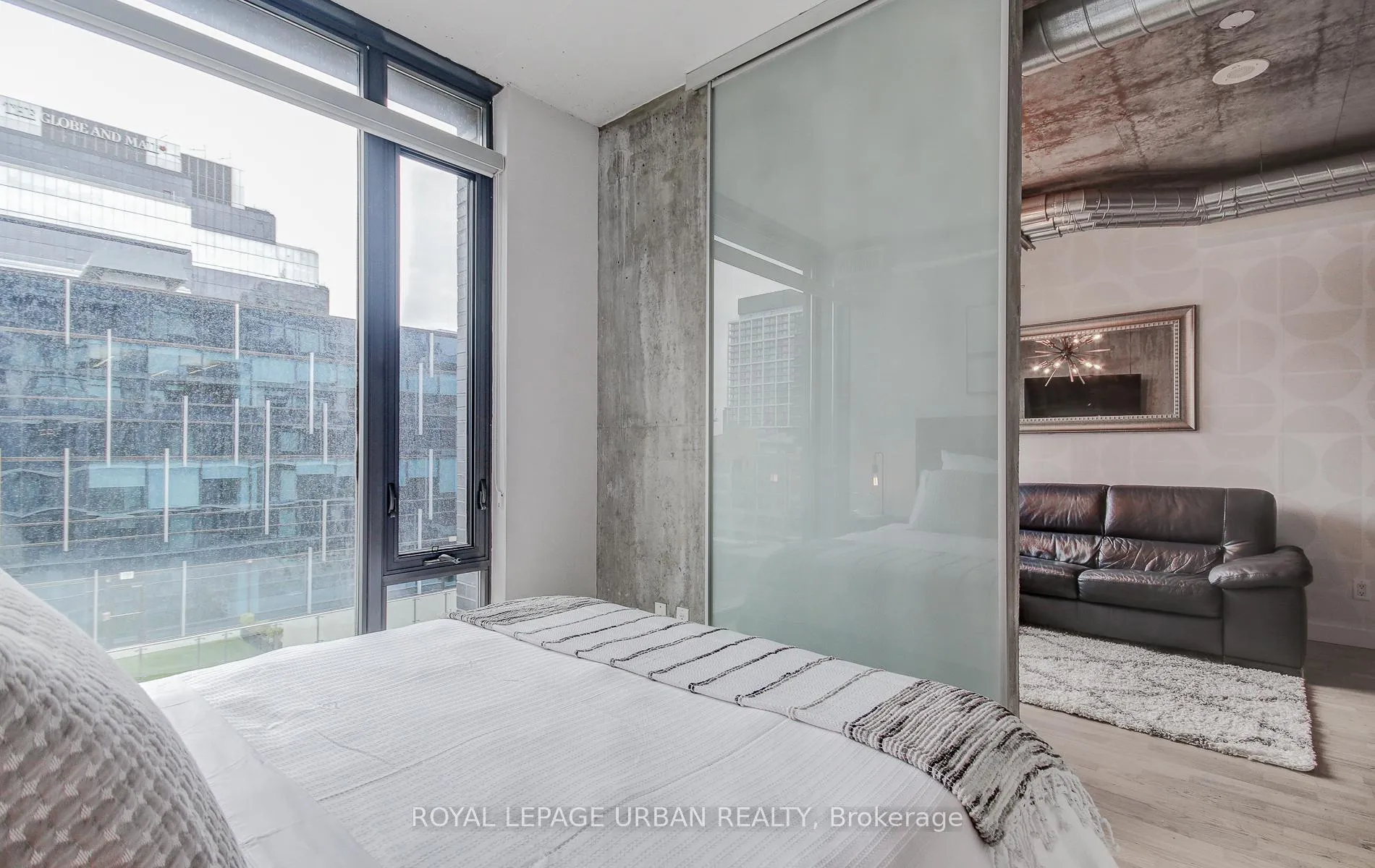 Photo 7 of Unit 609, 138 Princess Street, Toronto, Waterfront Communities — HOMEH