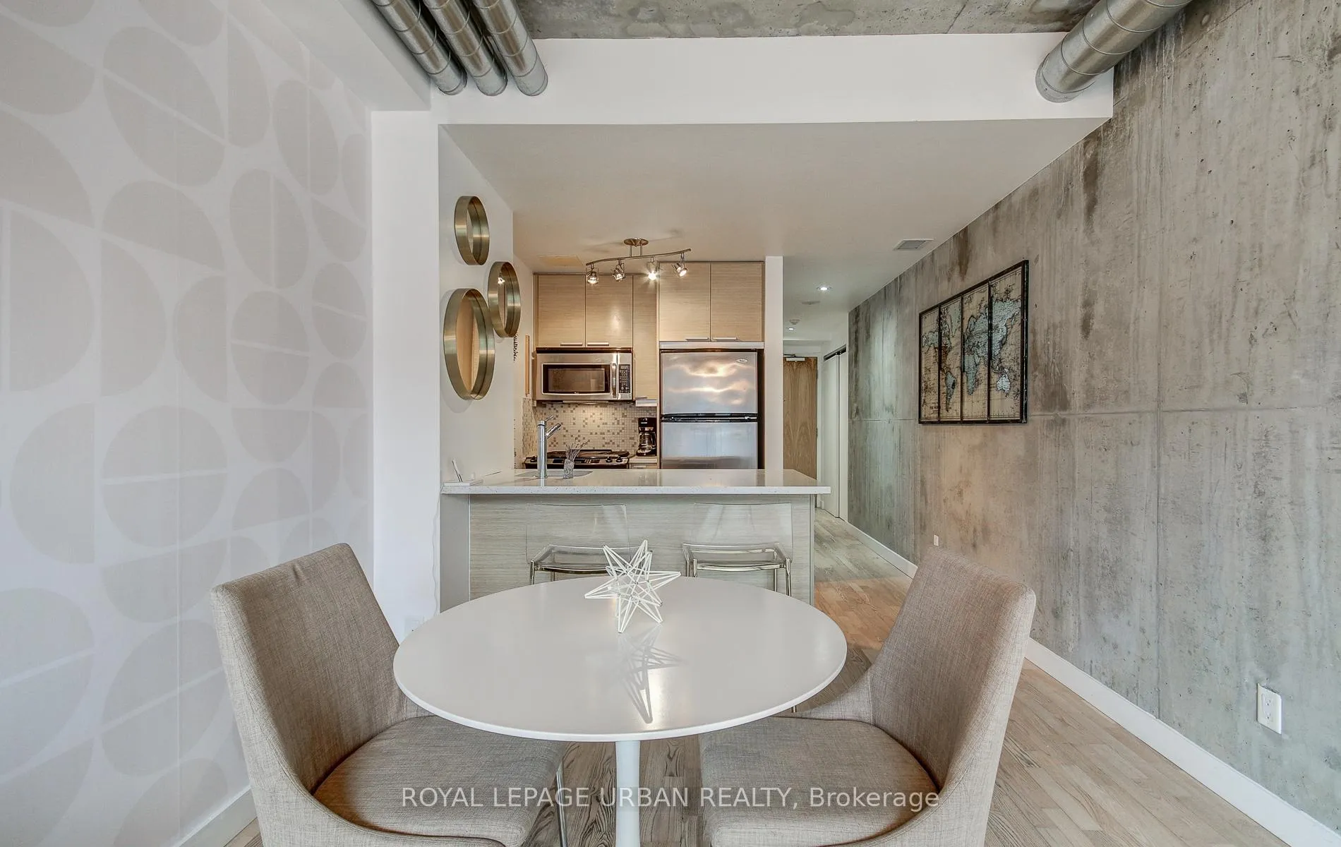 Photo 8 of Unit 609, 138 Princess Street, Toronto, Waterfront Communities — HOMEH