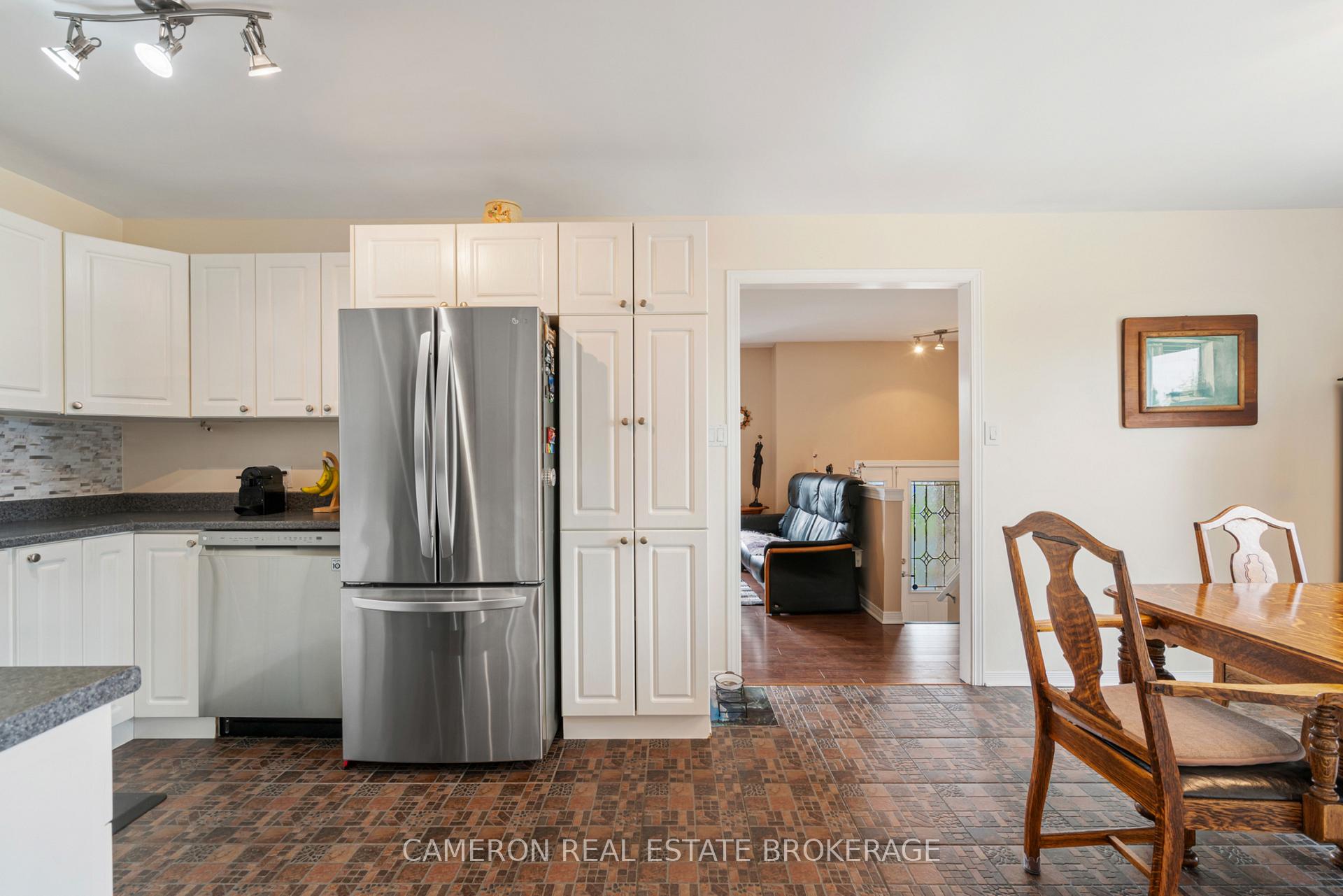Photo 7 of 149 Hemlock Crescent, Cornwall — HOMEH