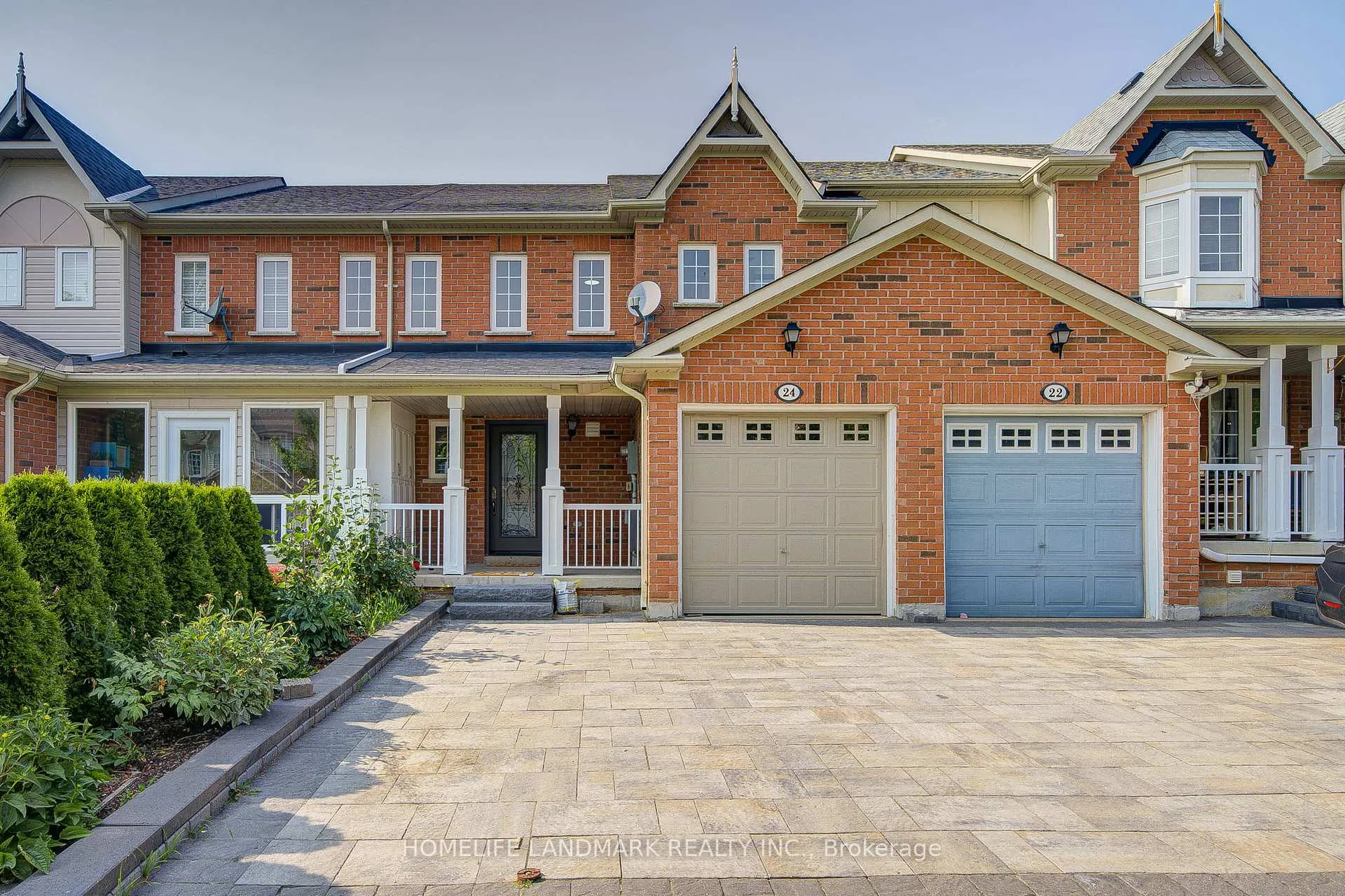 Photo 1 of 24 Willow Trail Road, Markham, Greensborough — HOMEH