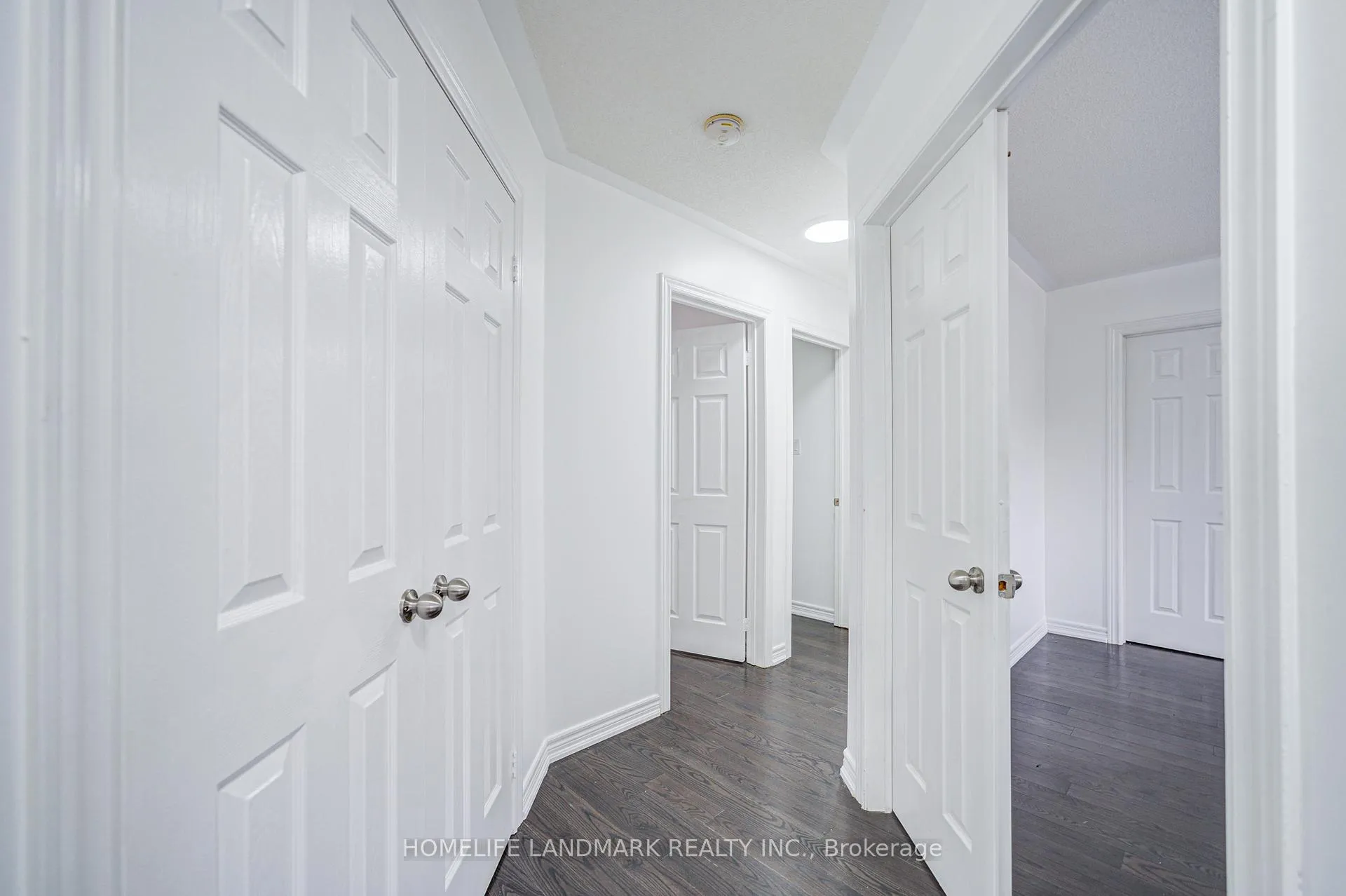 Photo 22 of 24 Willow Trail Road, Markham, Greensborough — HOMEH