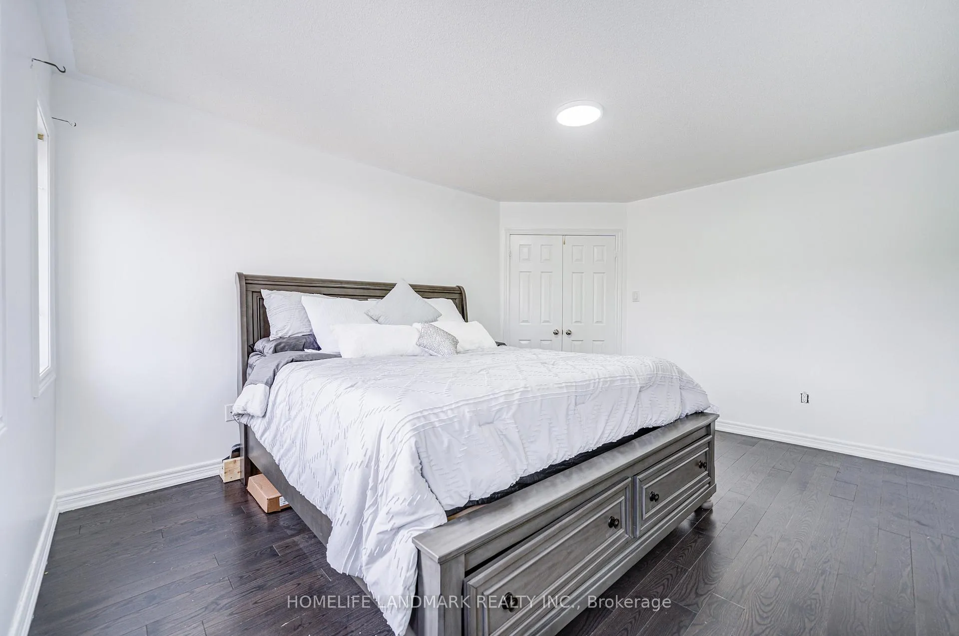 Photo 25 of 24 Willow Trail Road, Markham, Greensborough — HOMEH