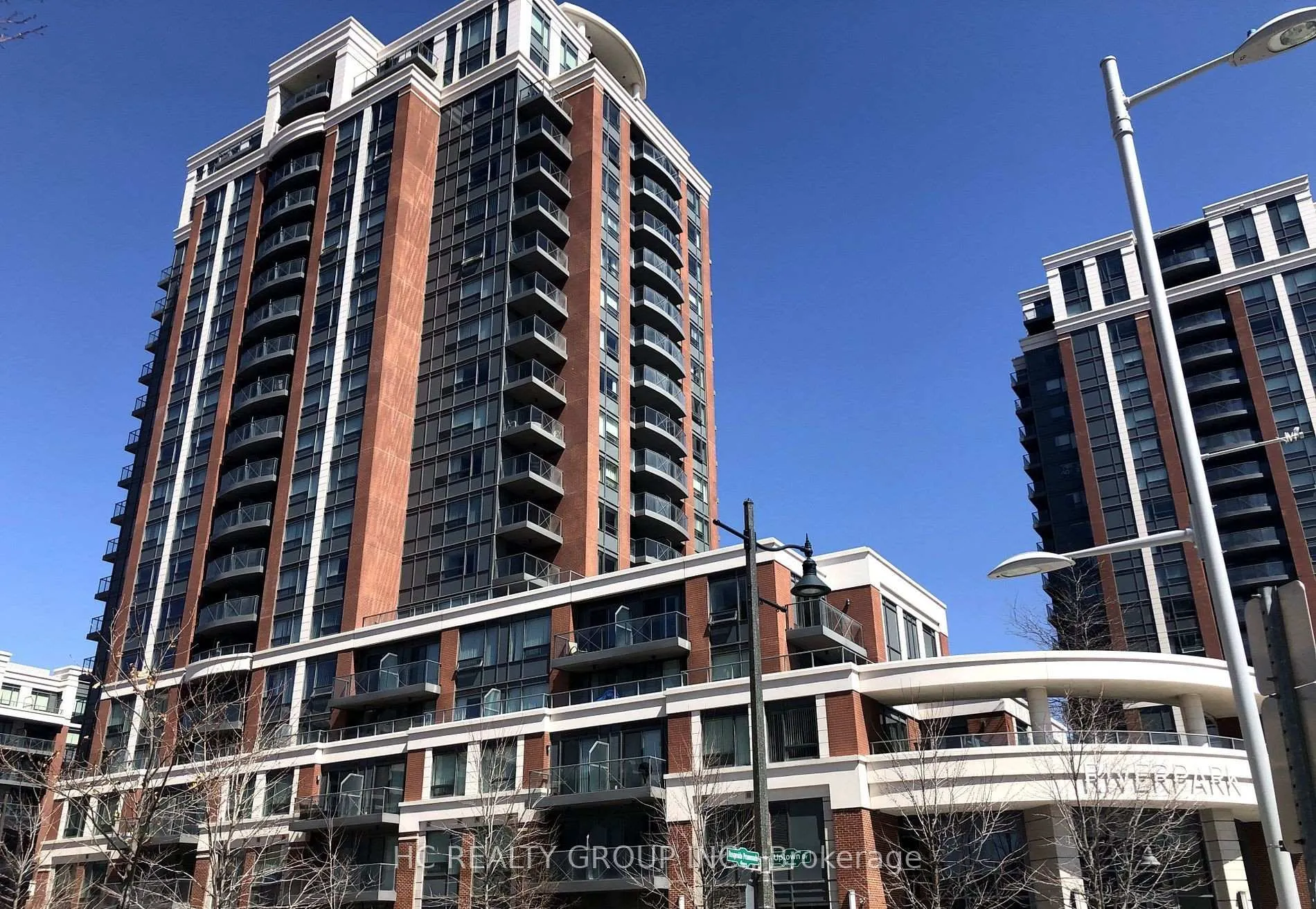 Photo 2 of Unit 1908, 1 Uptown Drive, Markham, Unionville — HOMEH