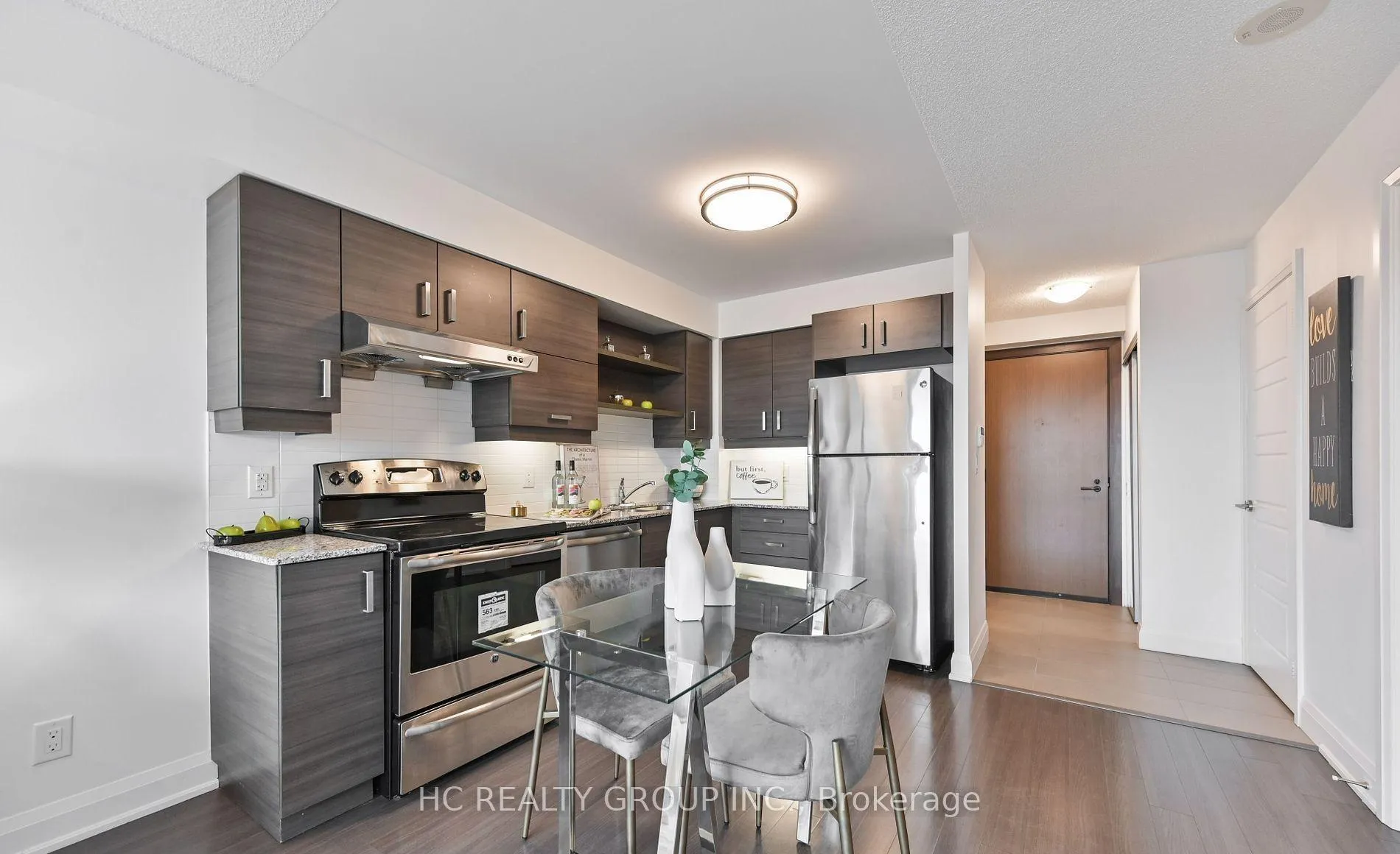 Photo 4 of Unit 1908, 1 Uptown Drive, Markham, Unionville — HOMEH