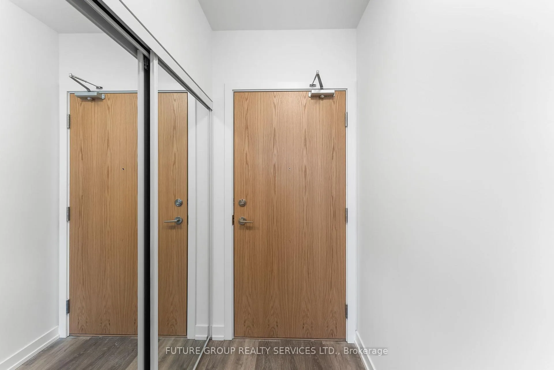Photo 6 of Unit 709, 1435 Celebration Drive, Pickering, Bay Ridges — HOMEH