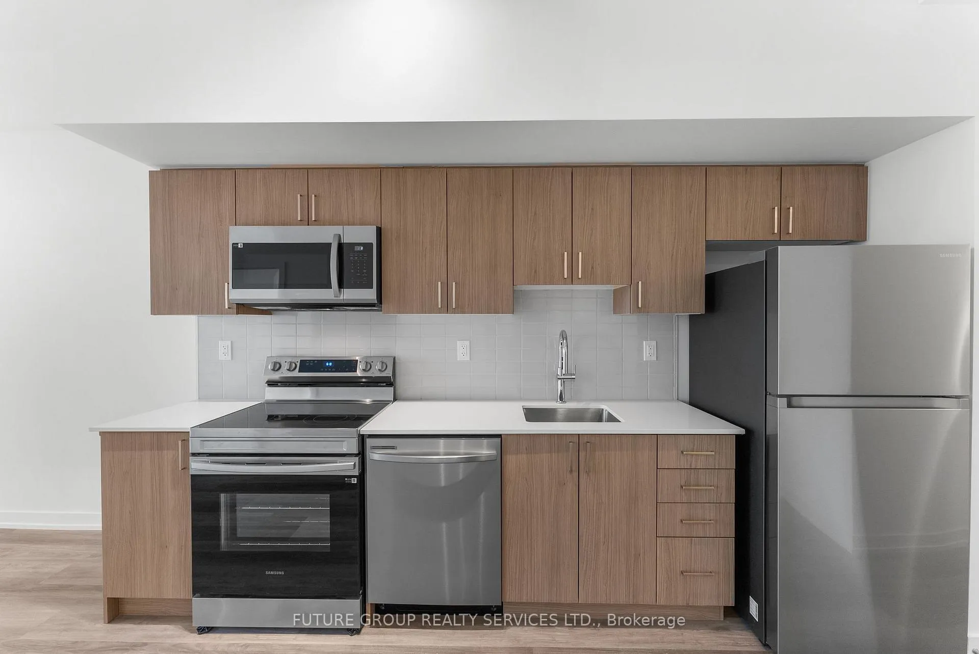 Photo 9 of Unit 709, 1435 Celebration Drive, Pickering, Bay Ridges — HOMEH