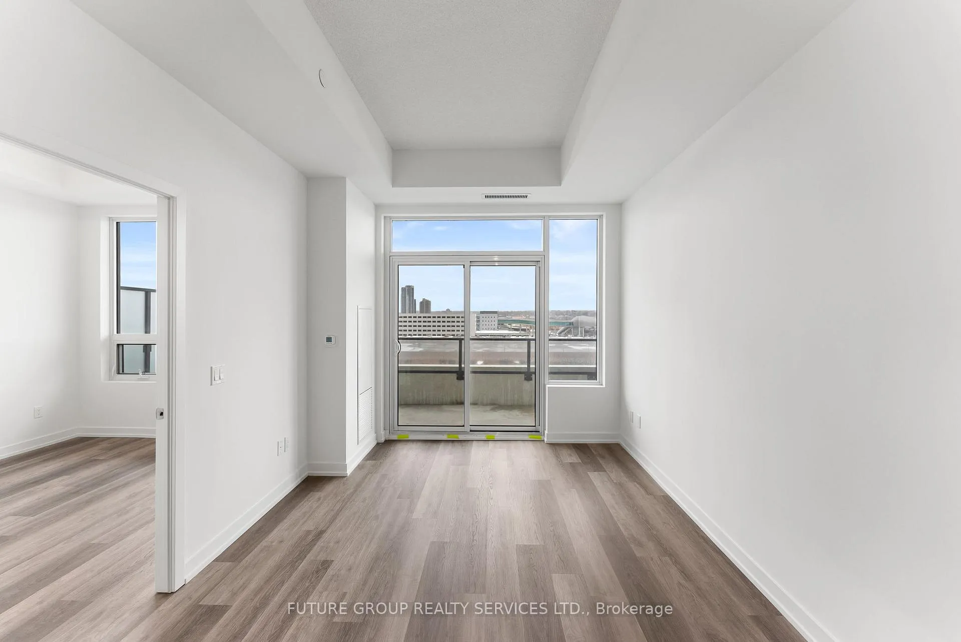 Photo 10 of Unit 709, 1435 Celebration Drive, Pickering, Bay Ridges — HOMEH