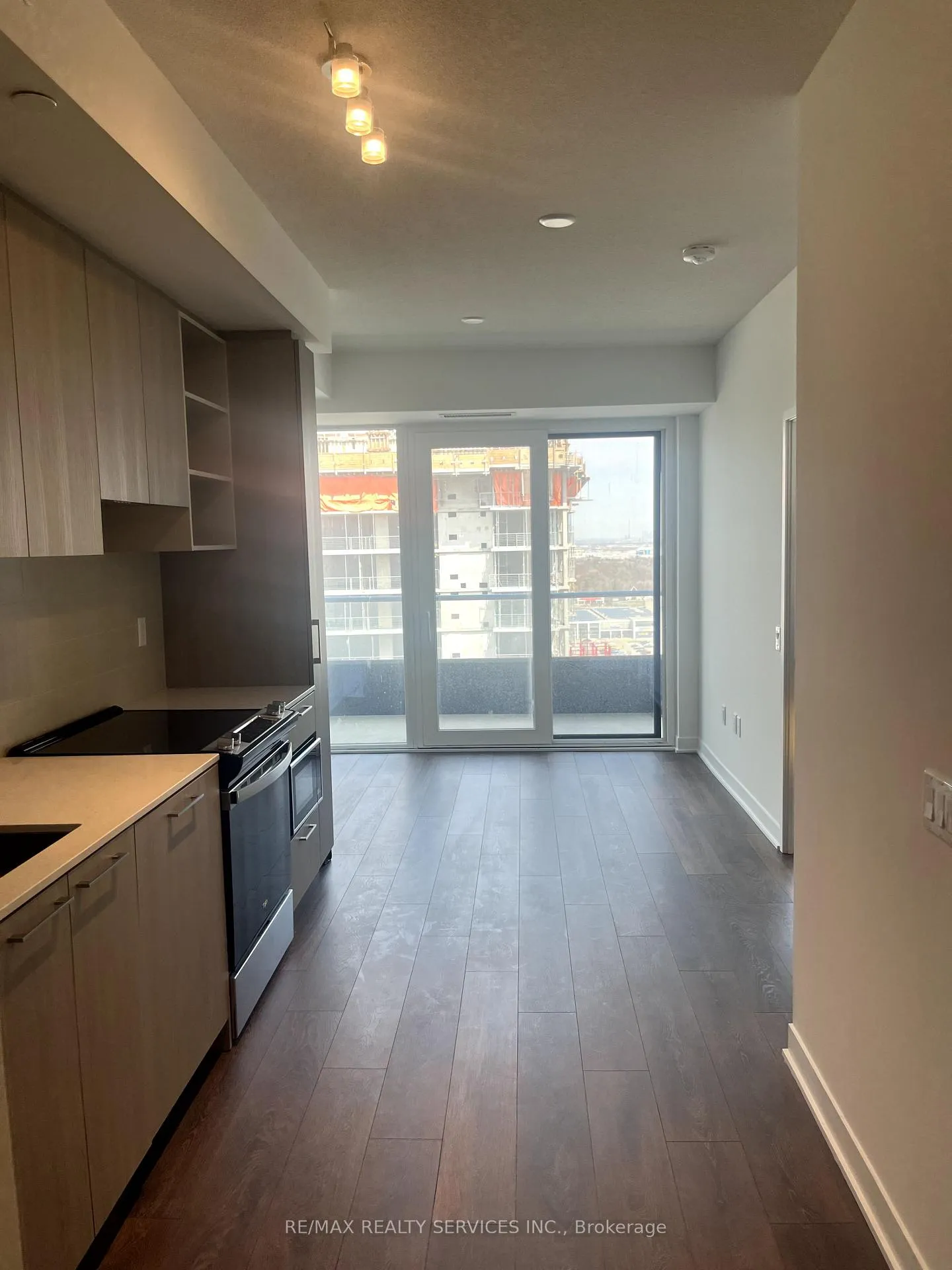 Photo 9 of Unit 1812, 260 Malta Avenue, Brampton, Fletcher's Creek South — HOMEH