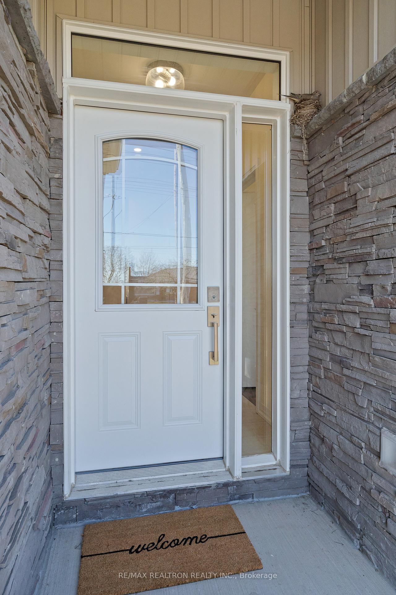 Photo 5 of 36 Mcfarland Drive, Belleville, Belleville Ward — HOMEH