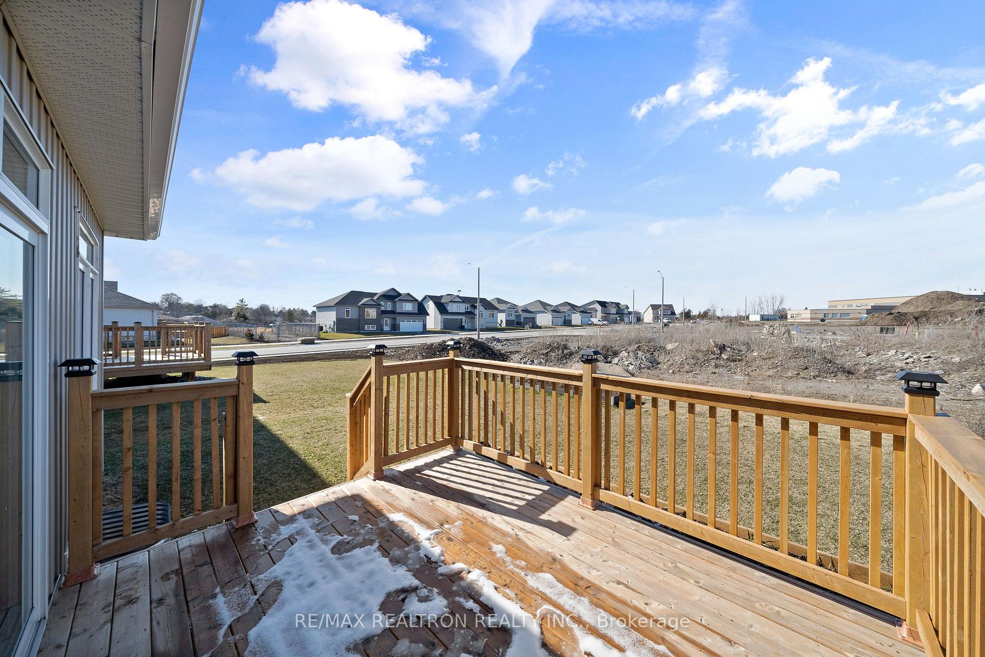 Photo 46 of 36 Mcfarland Drive, Belleville, Belleville Ward — HOMEH