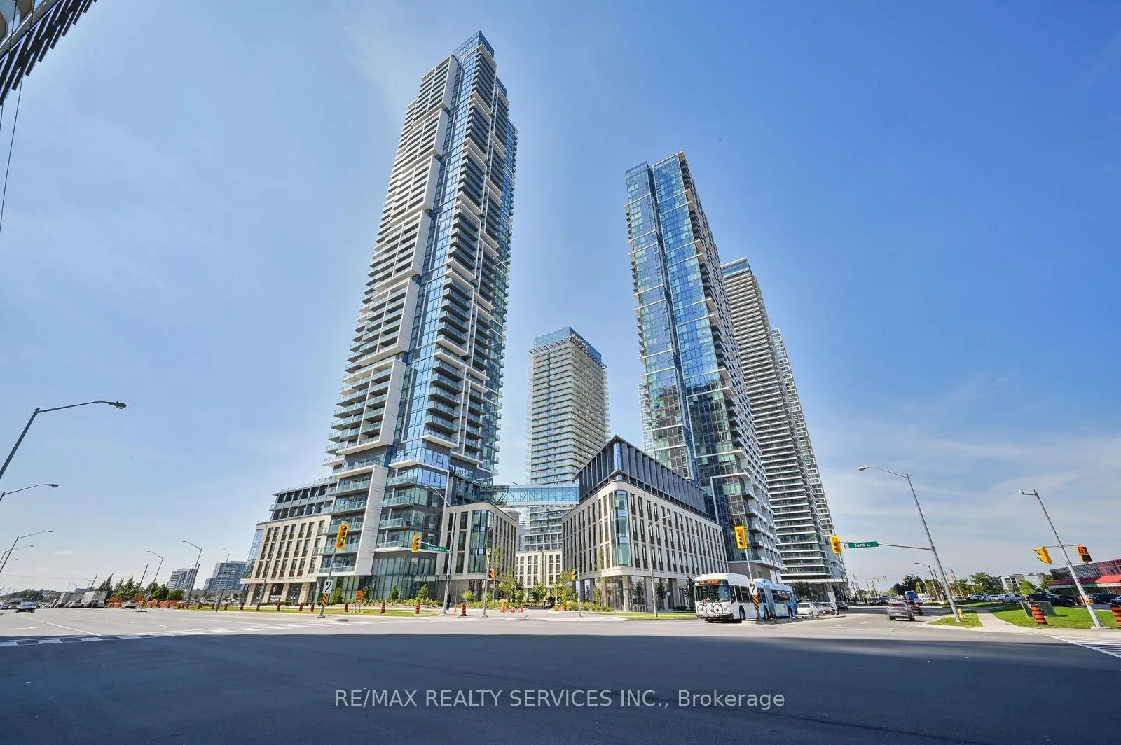 Front of Unit 5007, 1000 Portage Parkway