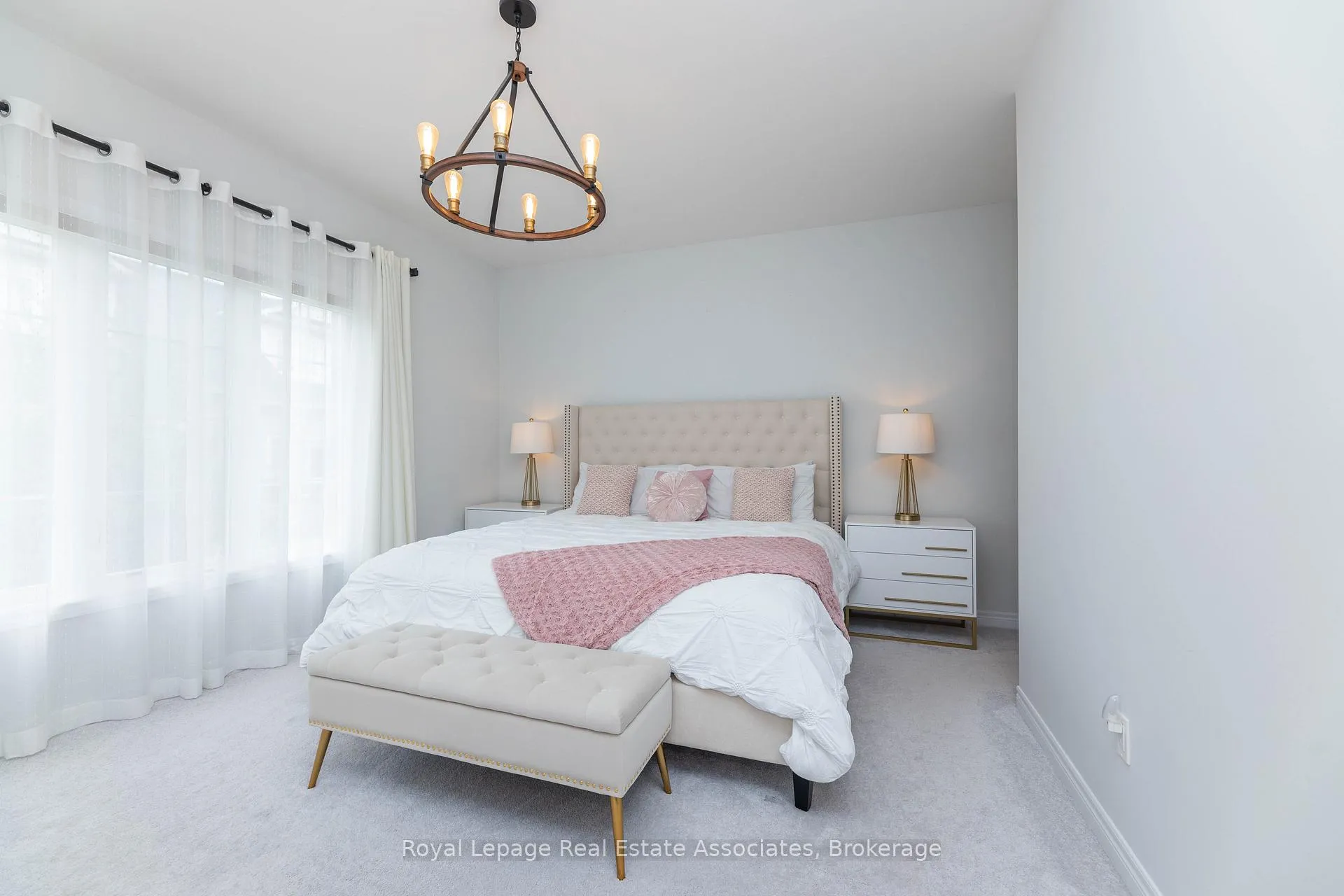 Photo 19 of 7 Overlea Drive, Brampton, Sandringham-Wellington — HOMEH