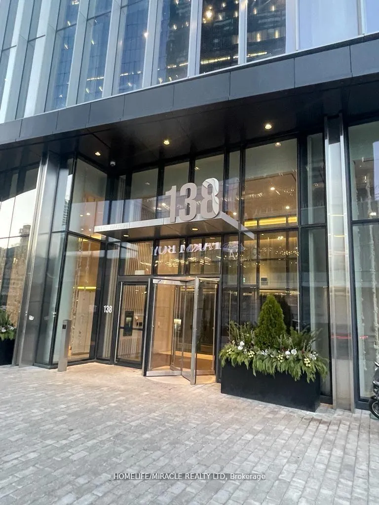 Photo 3 of Unit 4115, 138 Downes Street, Toronto, Waterfront Communities — HOMEH