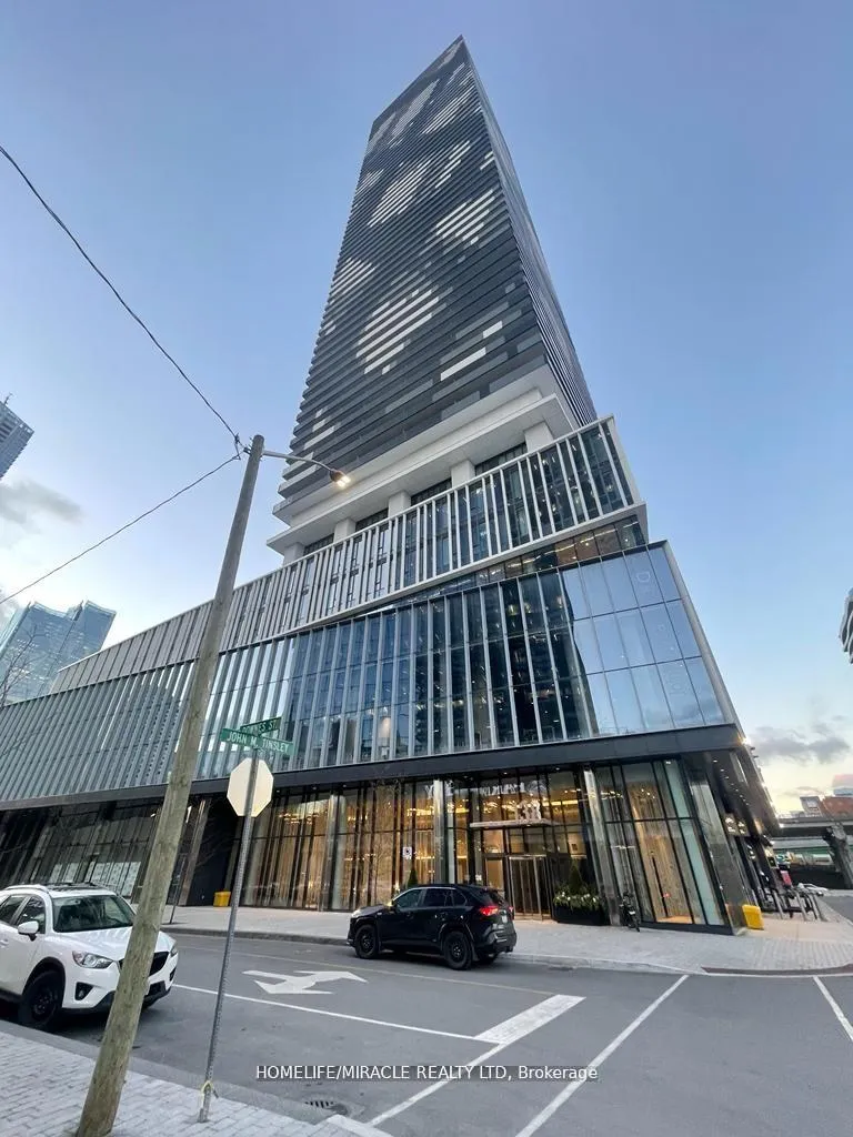 Photo 4 of Unit 4115, 138 Downes Street, Toronto, Waterfront Communities — HOMEH