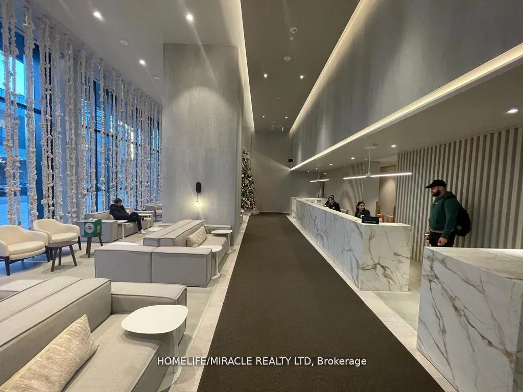 Photo 8 of Unit 4115, 138 Downes Street, Toronto, Waterfront Communities — HOMEH