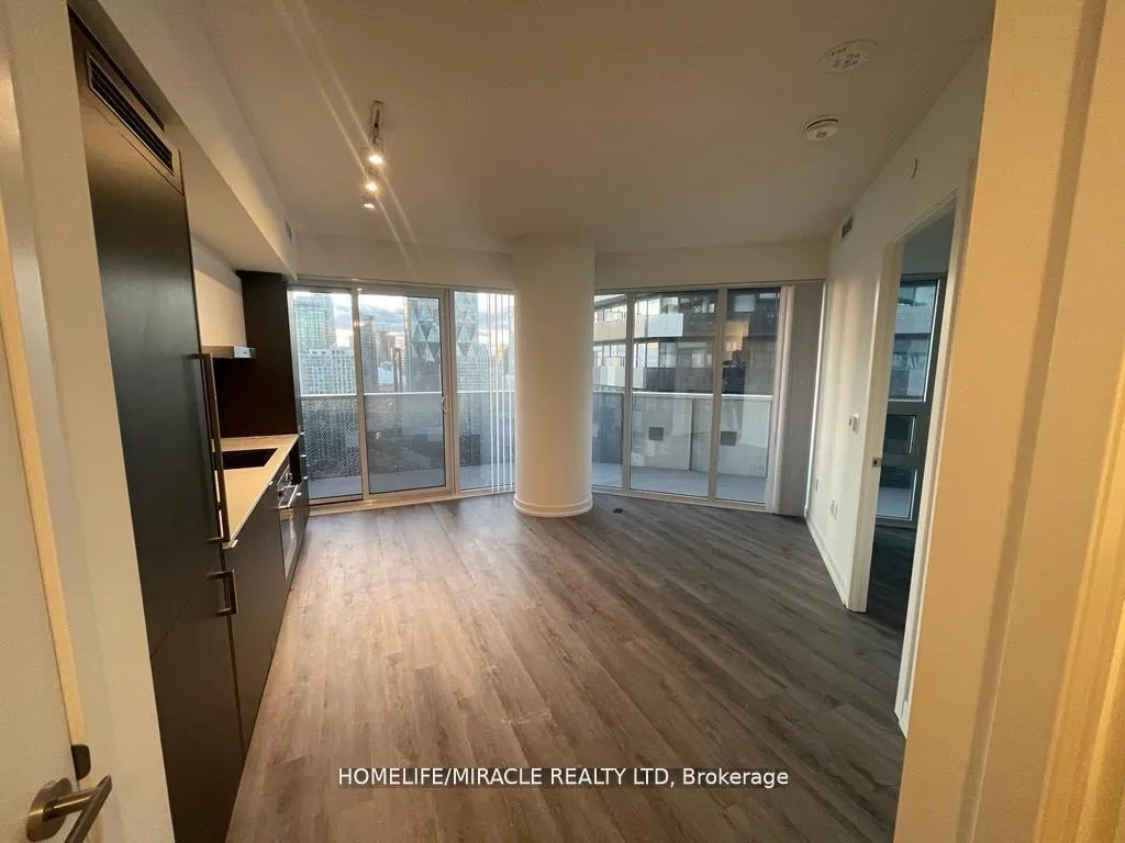 Photo 11 of Unit 4115, 138 Downes Street, Toronto, Waterfront Communities — HOMEH