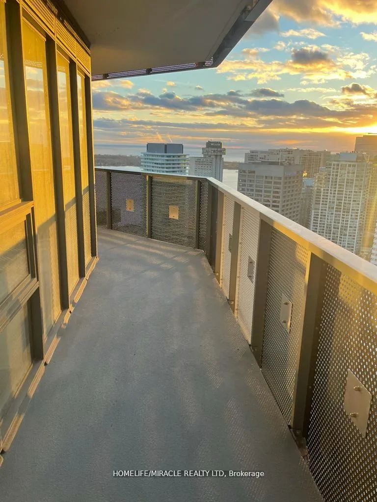 Photo 17 of Unit 4115, 138 Downes Street, Toronto, Waterfront Communities — HOMEH
