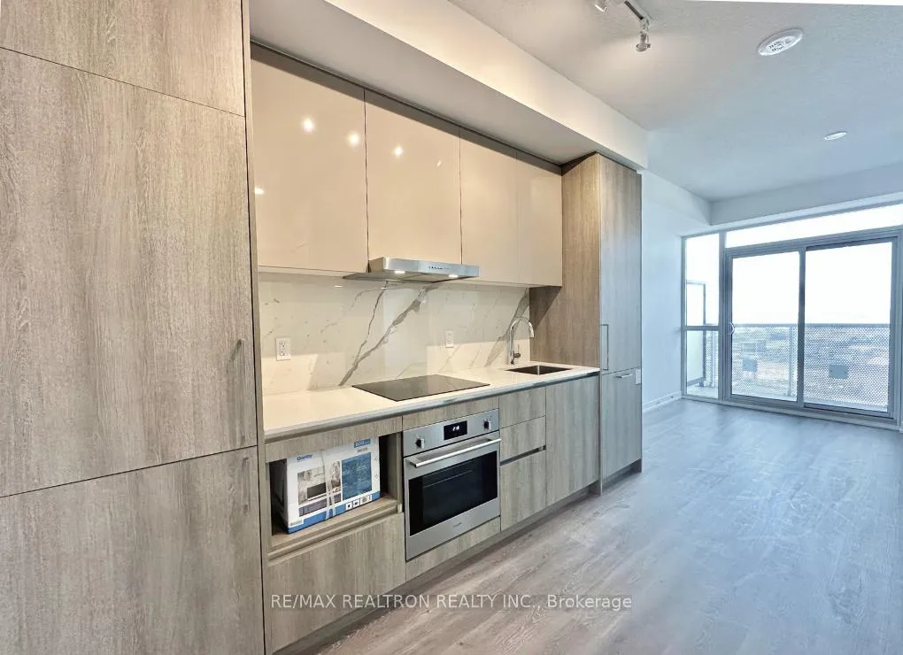 Front of Unit 3311, 225 Commerce Street