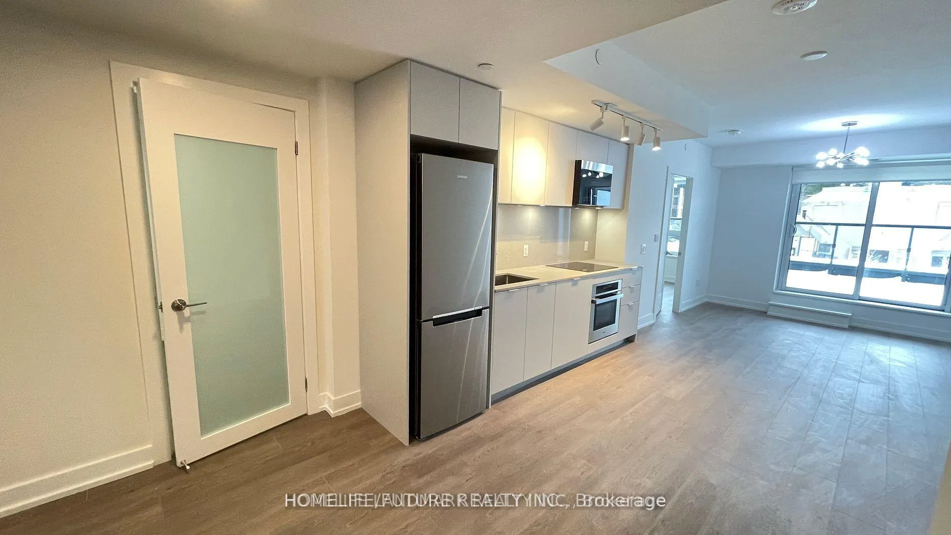 Photo 5 of Unit 309, 9 Clegg Road, Markham, Unionville — HOMEH