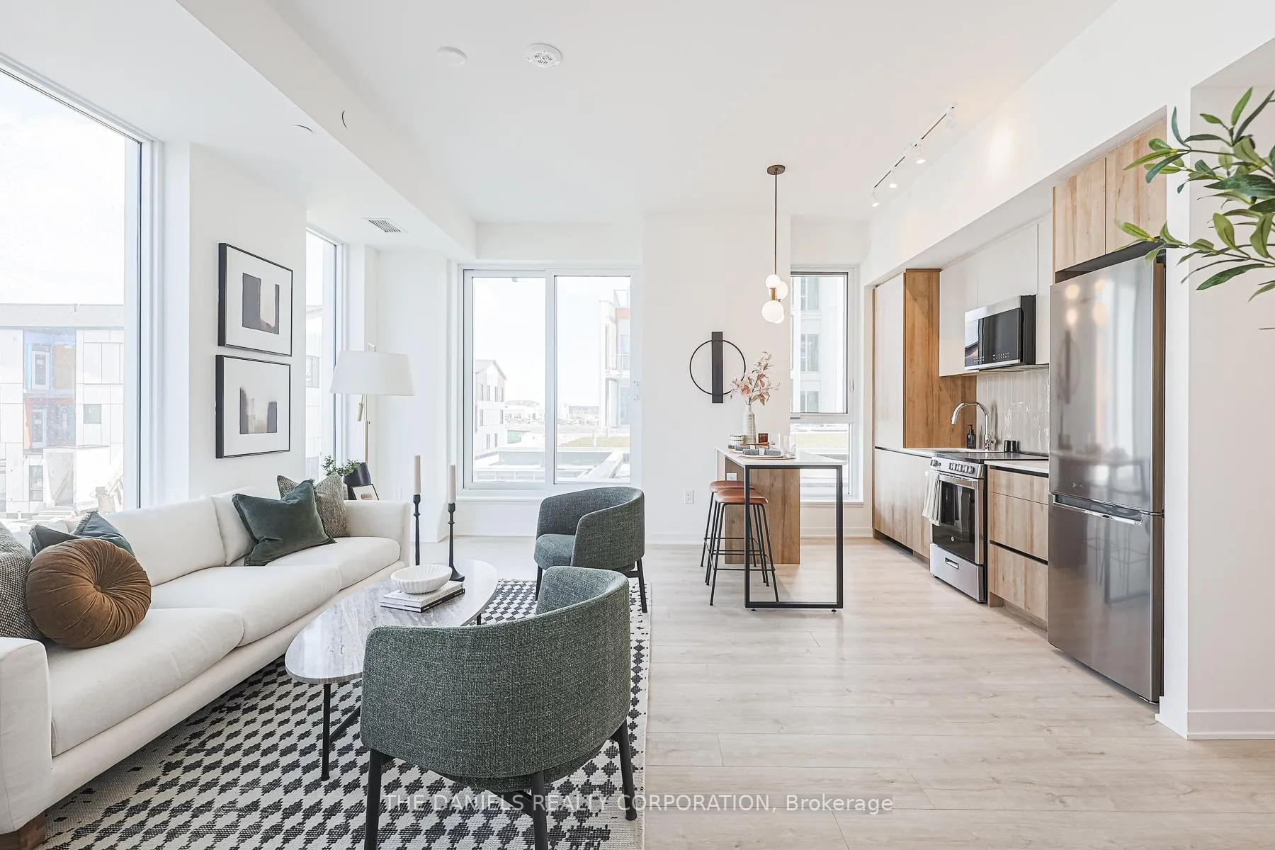 Photo 4 of Unit 424, 20 All Nations Drive, Brampton, Bram West — HOMEH