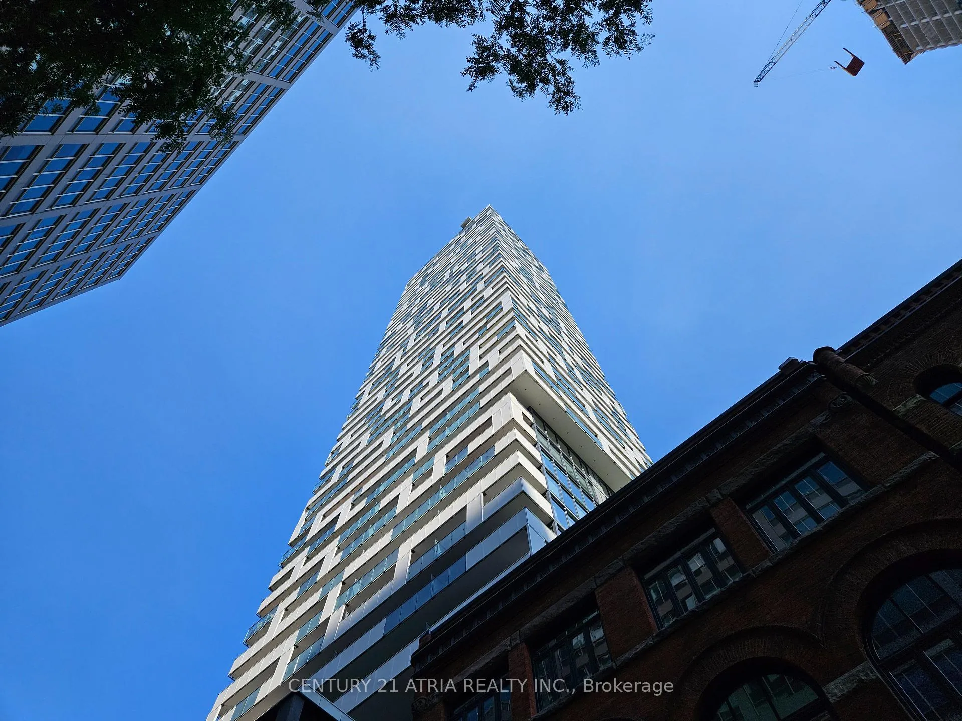 Front of Unit 3806, 20 Lombard Street