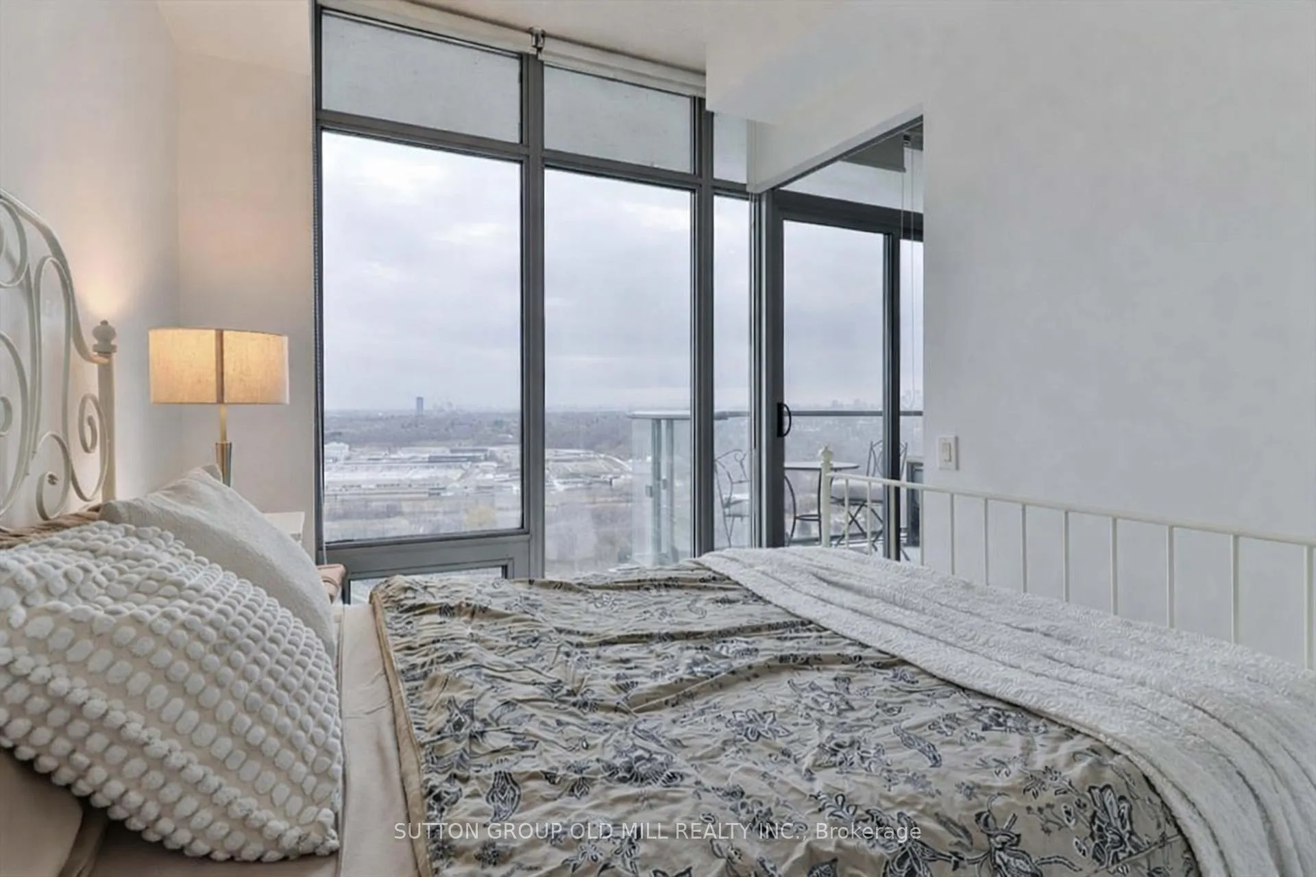Photo 1 of Unit 2109, 105 The Queensway, Toronto, High Park-Swansea — HOMEH