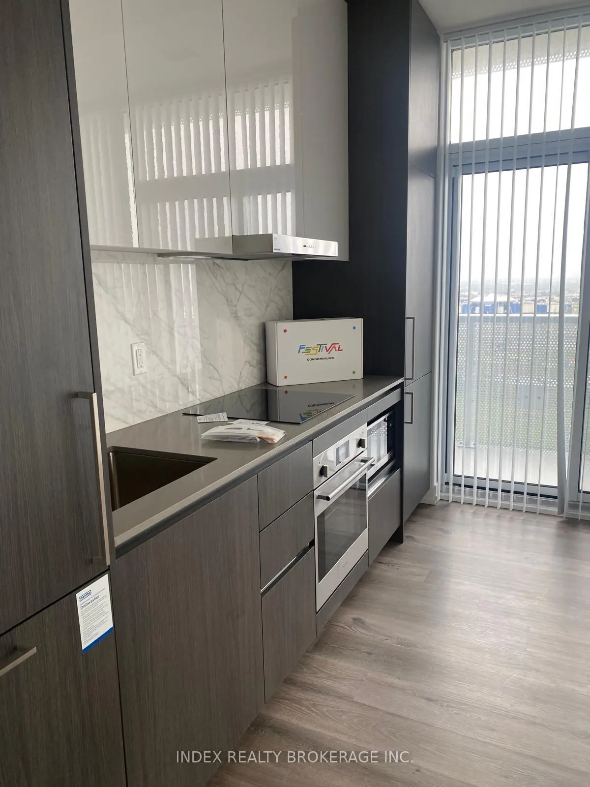 Photo 9 of Unit 1609, 225 Commerce Street, Vaughan, Vaughan Corporate Centre — HOMEH
