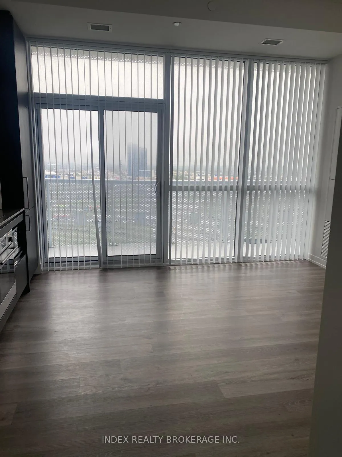 Photo 10 of Unit 1609, 225 Commerce Street, Vaughan, Vaughan Corporate Centre — HOMEH