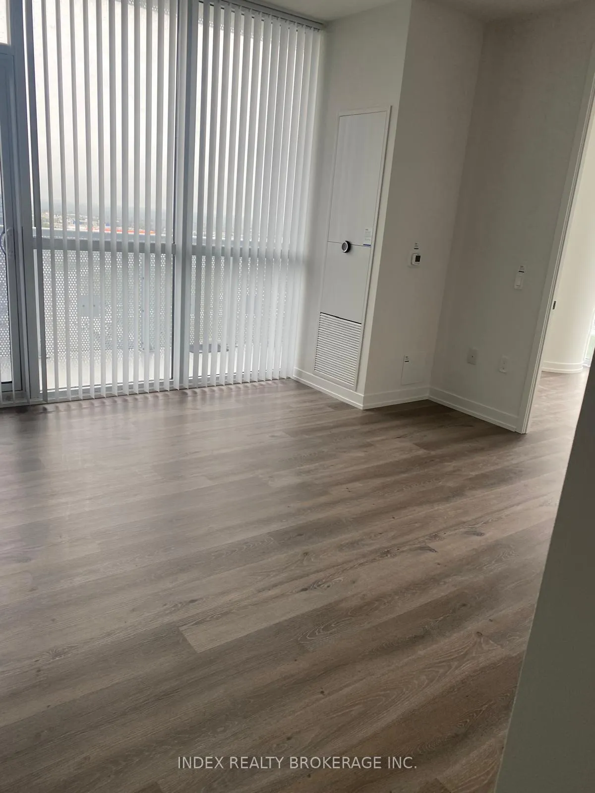 Photo 11 of Unit 1609, 225 Commerce Street, Vaughan, Vaughan Corporate Centre — HOMEH