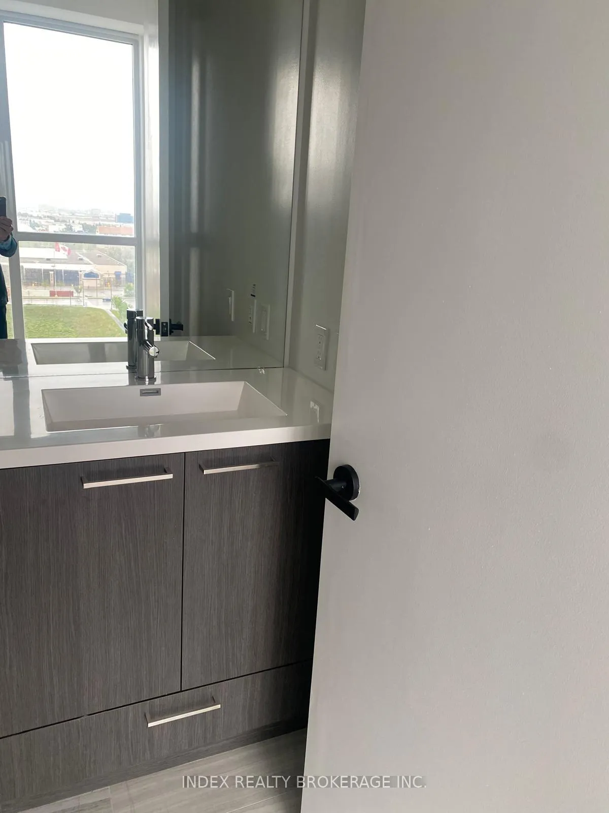Photo 16 of Unit 1609, 225 Commerce Street, Vaughan, Vaughan Corporate Centre — HOMEH