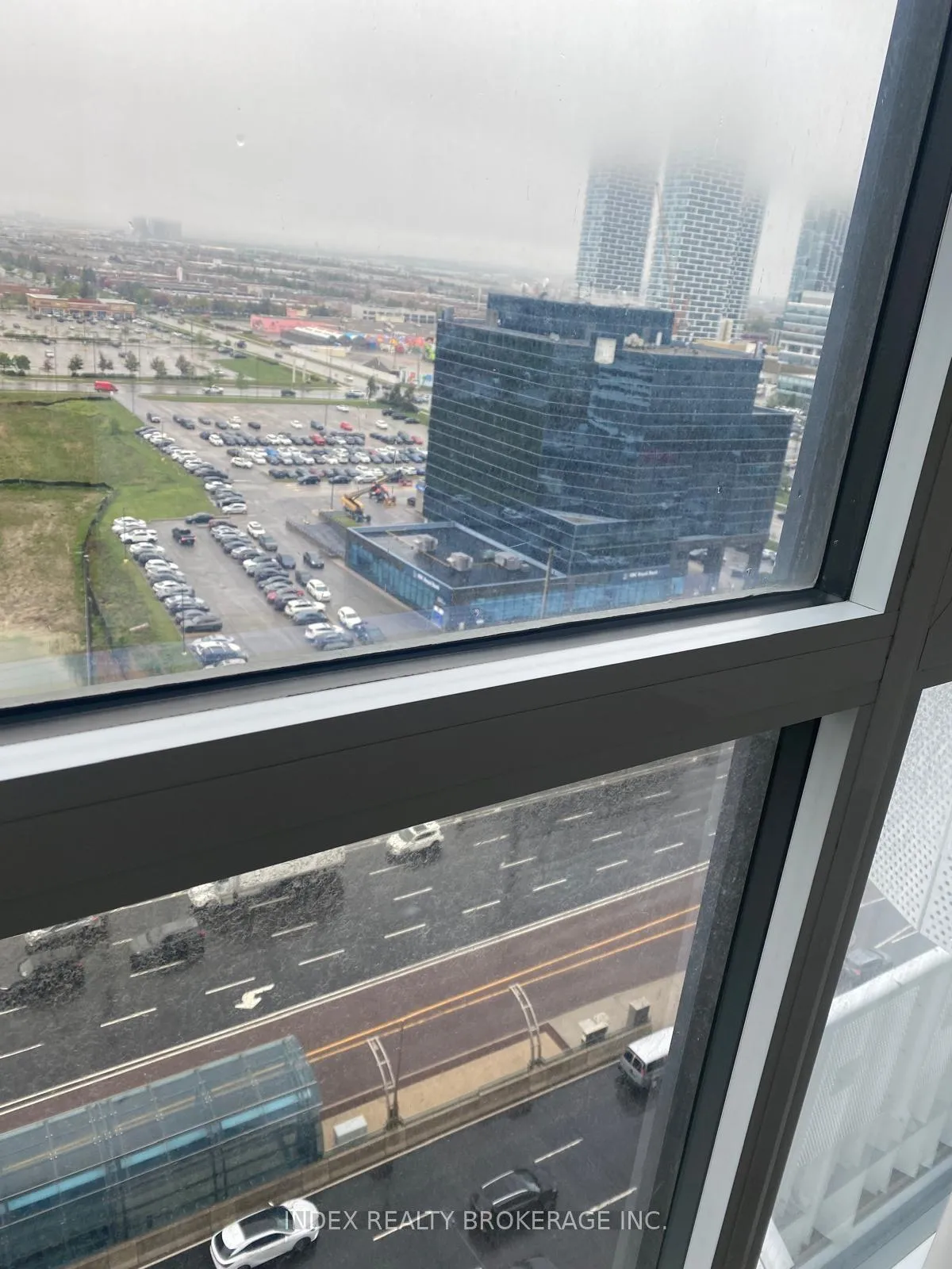 Photo 19 of Unit 1609, 225 Commerce Street, Vaughan, Vaughan Corporate Centre — HOMEH