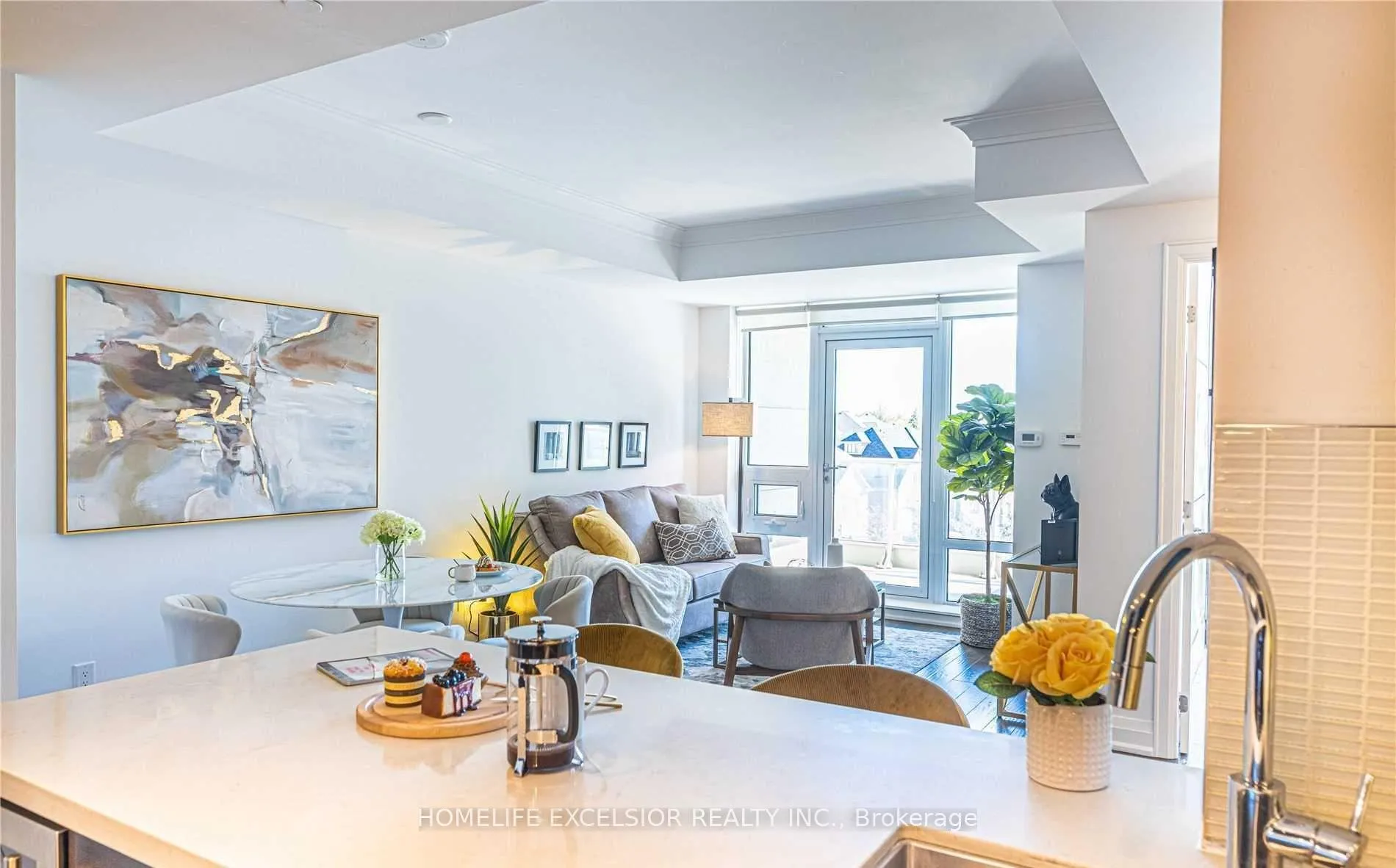 Photo 6 of Unit 602, 9 Stollery Pond Crescent, Markham, Angus Glen — HOMEH