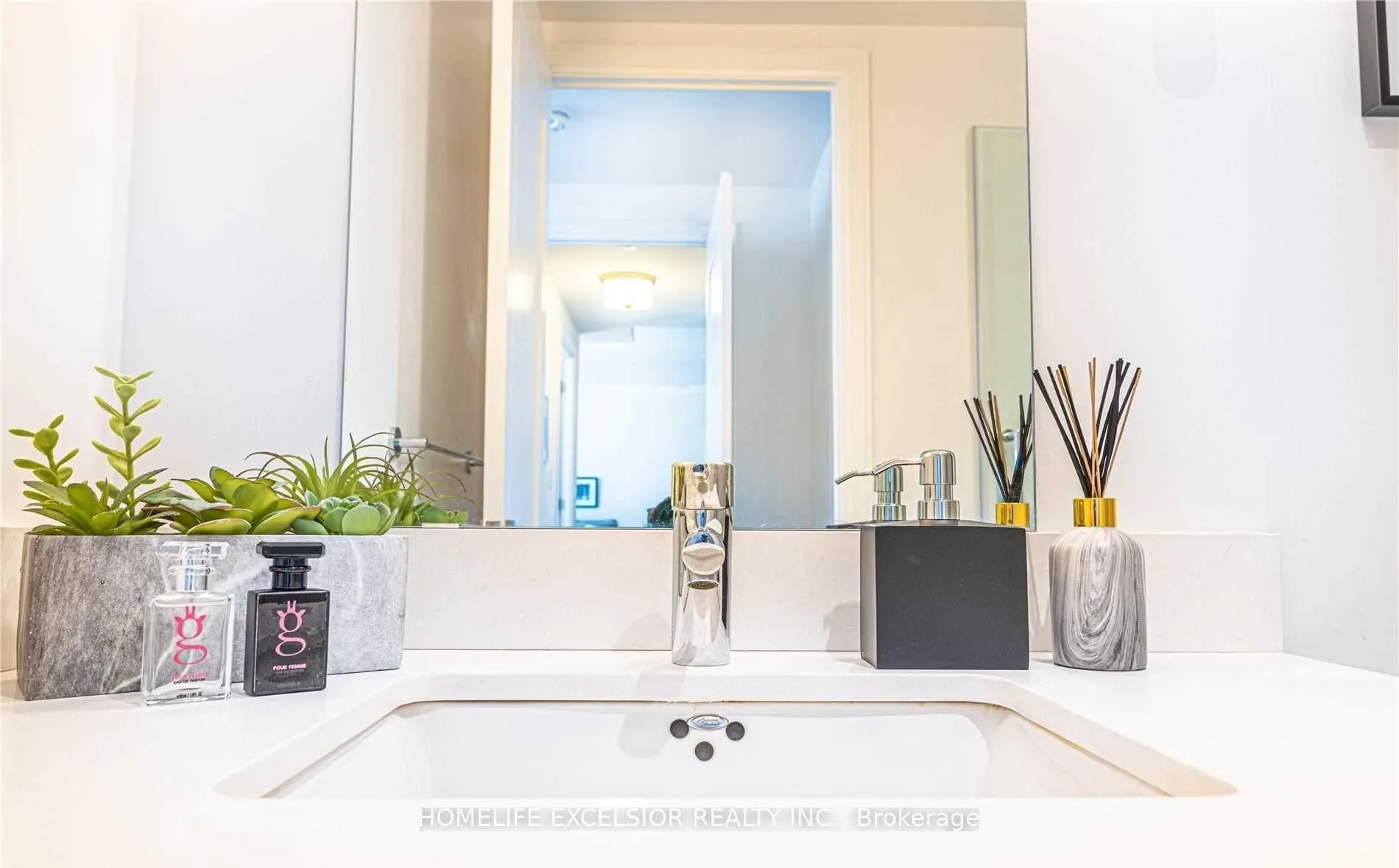Photo 22 of Unit 602, 9 Stollery Pond Crescent, Markham, Angus Glen — HOMEH