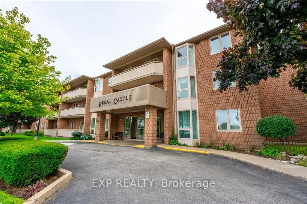 Photo 1 of Unit 212, 416 Limeridge Road E, Hamilton, Bruleville — HOMEH
