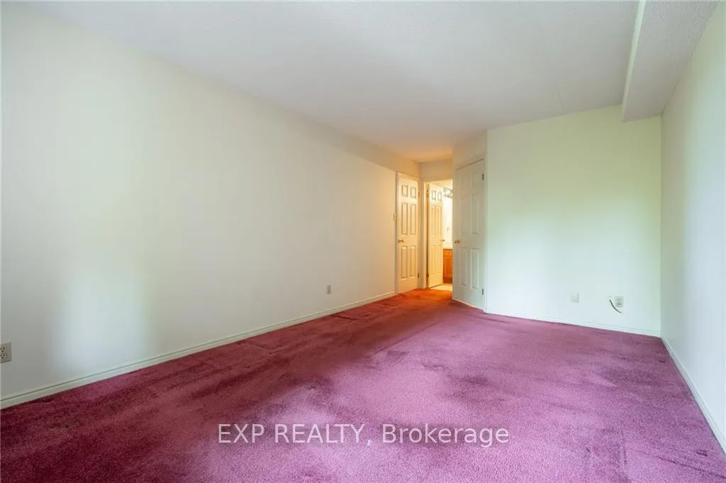 Photo 14 of Unit 212, 416 Limeridge Road E, Hamilton, Bruleville — HOMEH