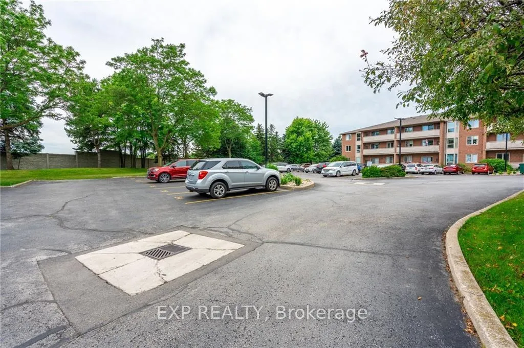 Photo 29 of Unit 212, 416 Limeridge Road E, Hamilton, Bruleville — HOMEH