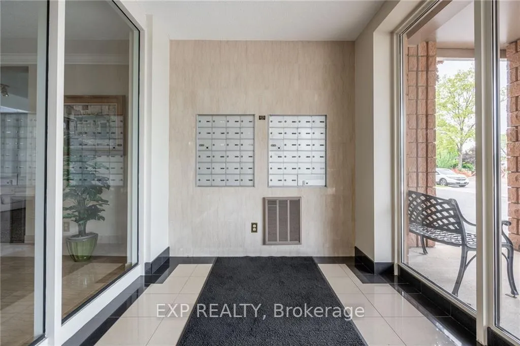 Photo 32 of Unit 212, 416 Limeridge Road E, Hamilton, Bruleville — HOMEH