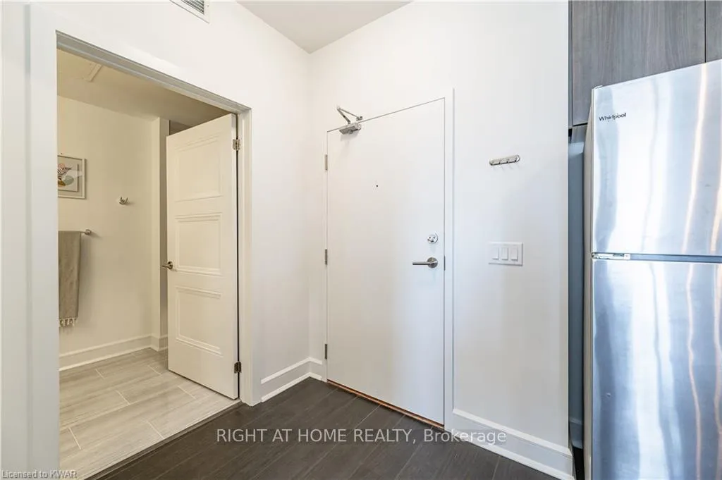 Photo 4 of Unit 606, 255 Northfield Drive E, Waterloo — HOMEH