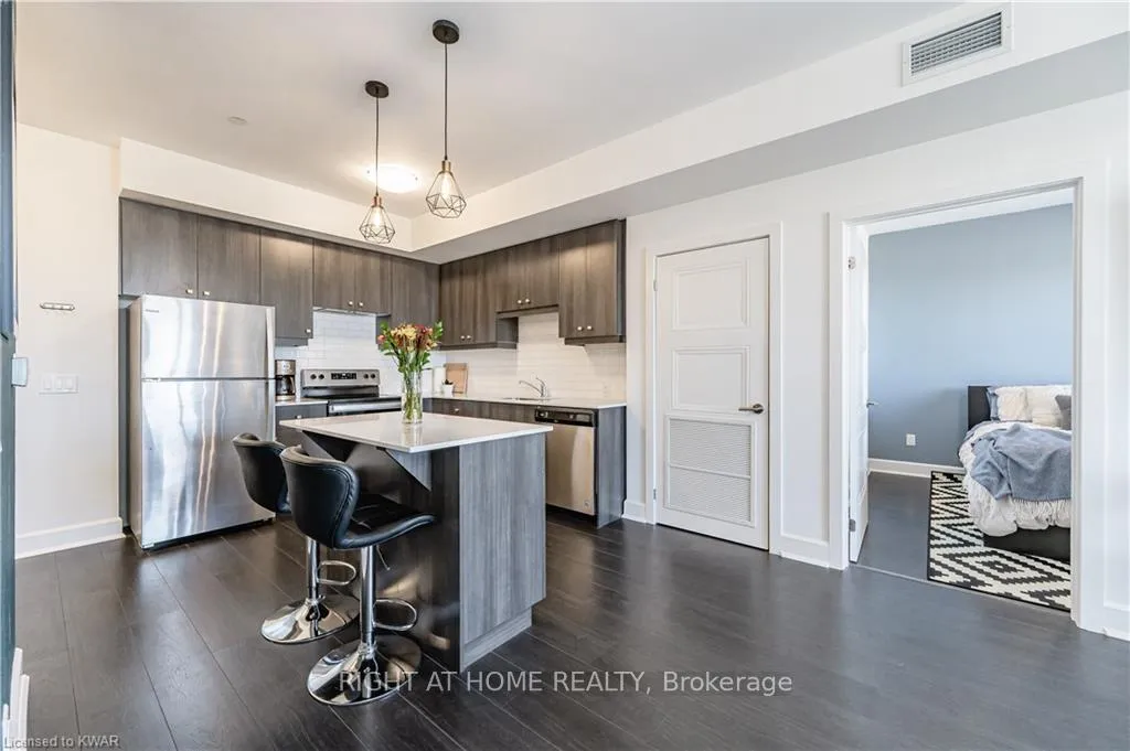 Photo 6 of Unit 606, 255 Northfield Drive E, Waterloo — HOMEH